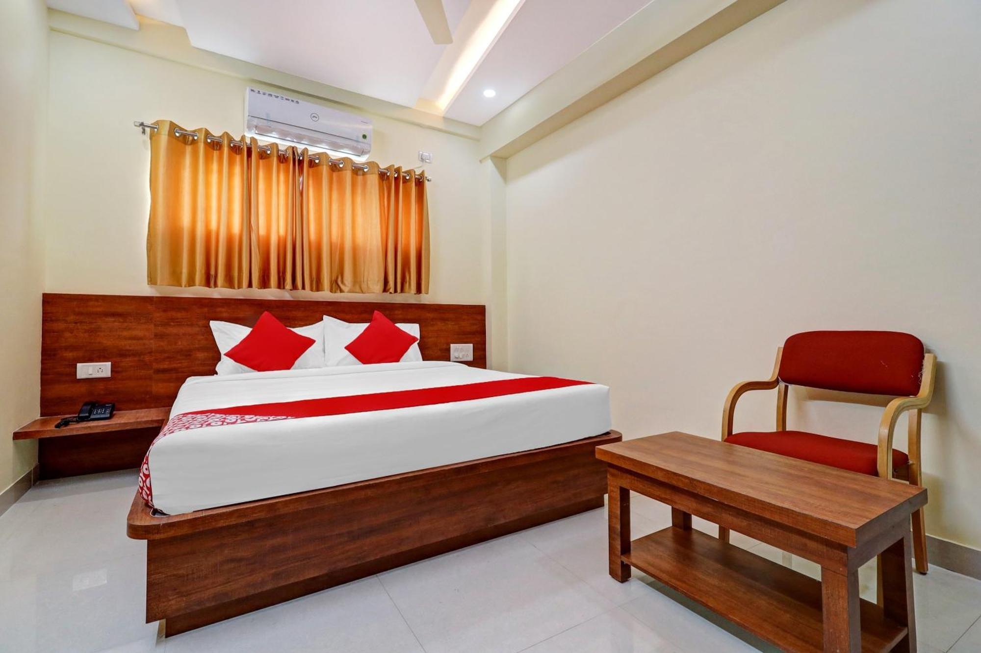 Super O Silver House Near Mantri Square Mall