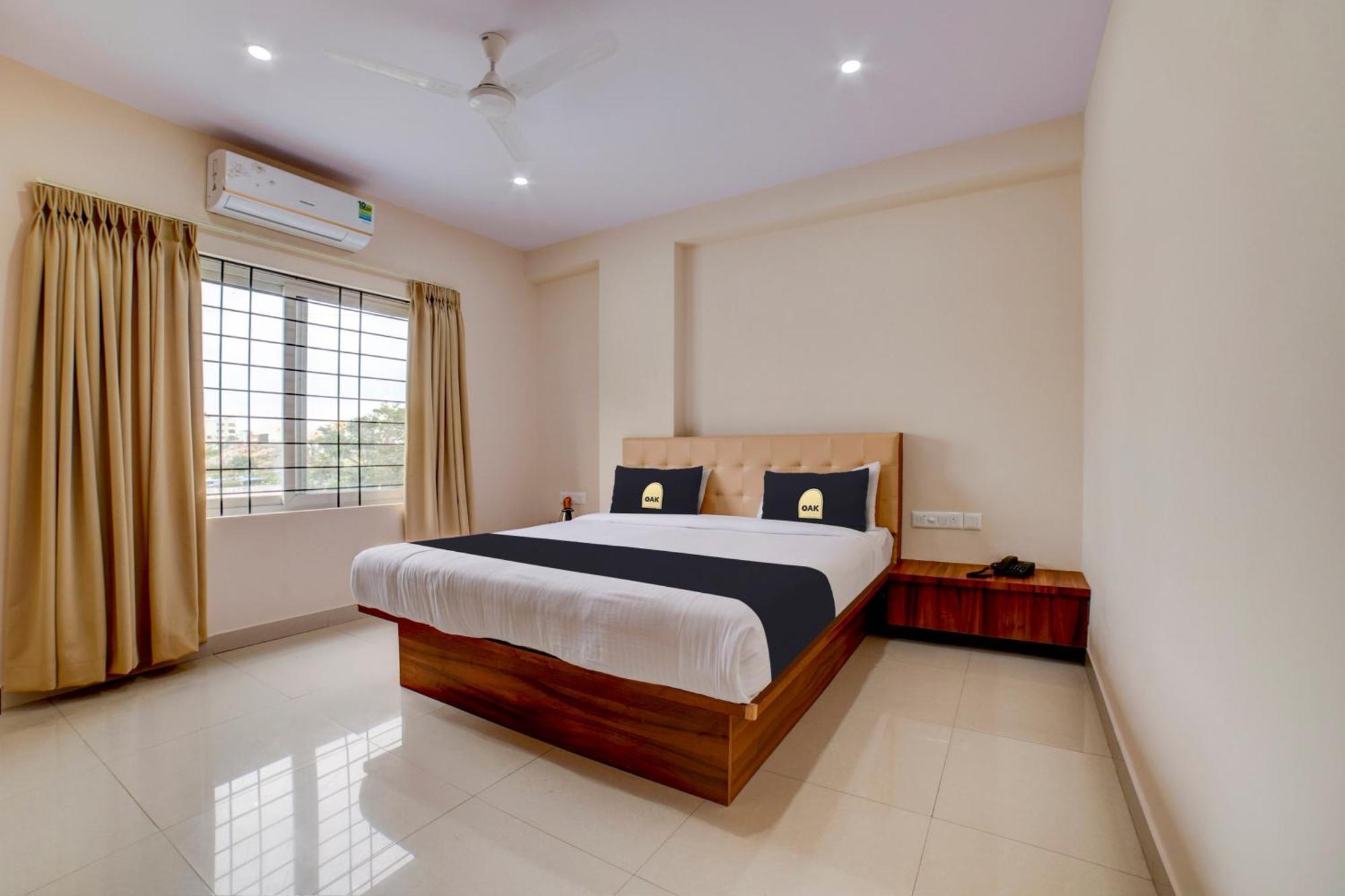 Townhouse Oak Ess Jay Hotel Bangalore