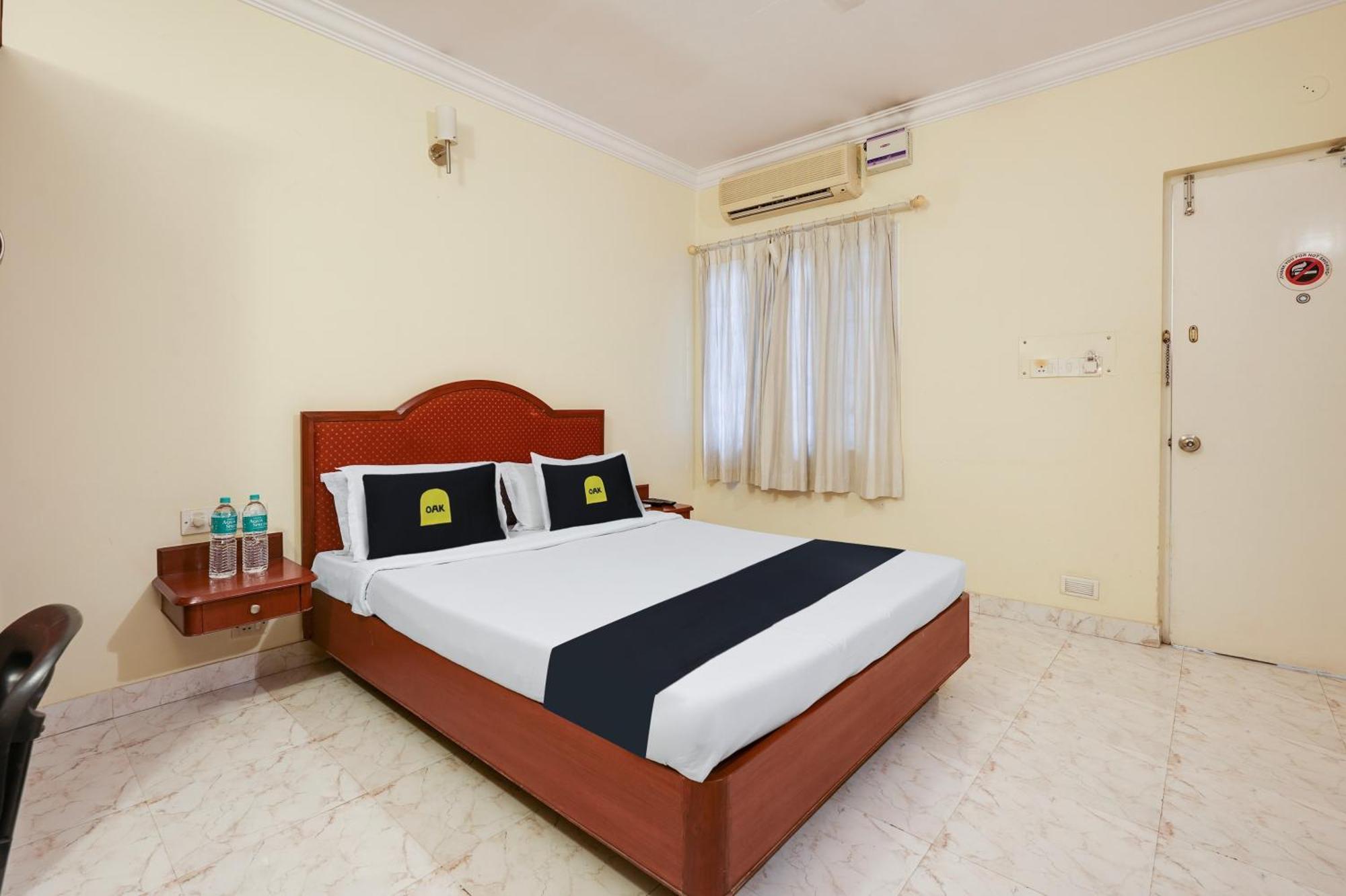 Super Townhouse G Silver Polonest Hotel