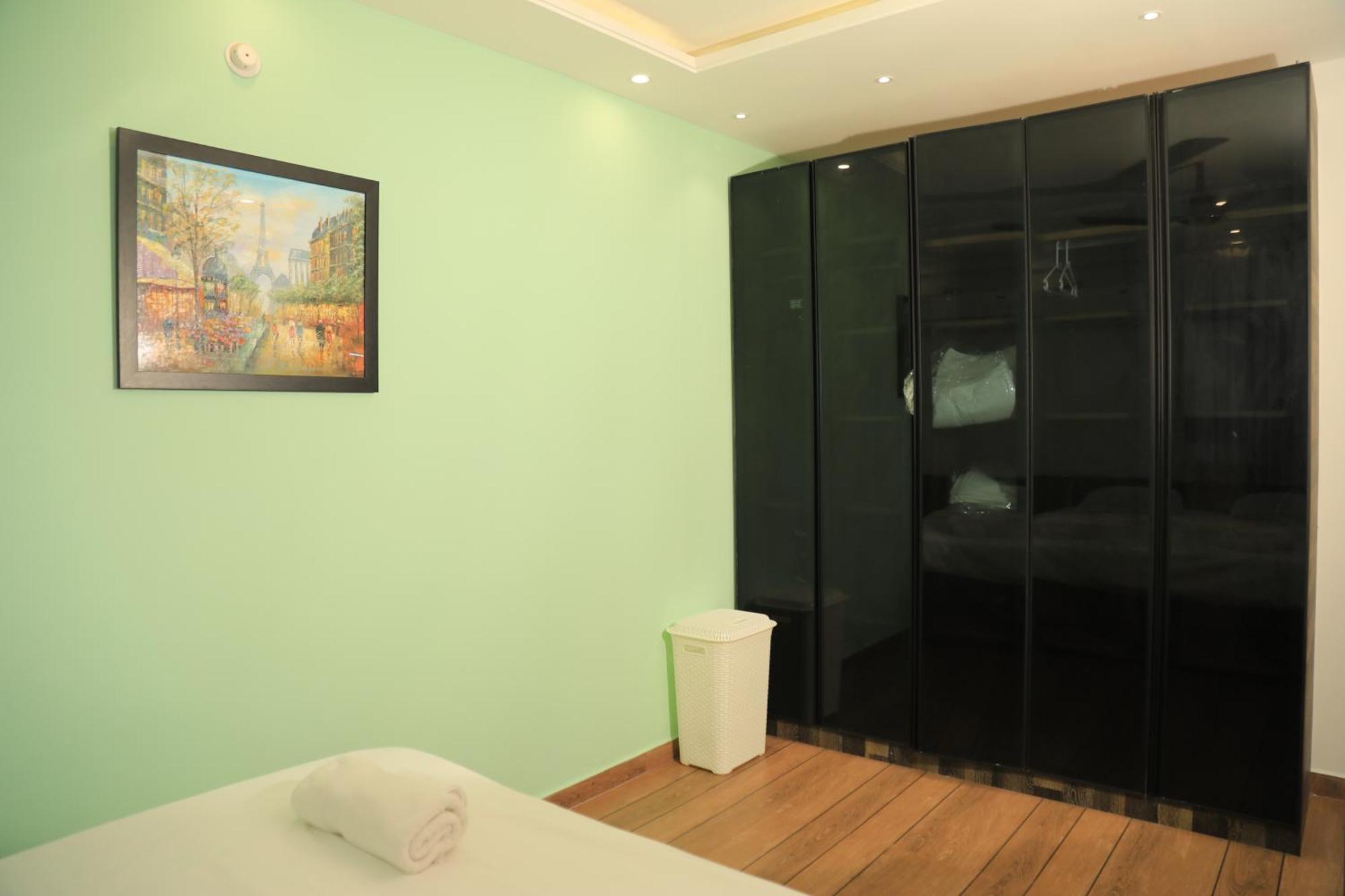 Seana Bangalore