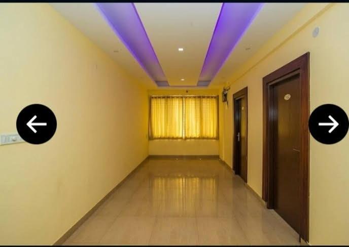 Hostel Grand Residency *