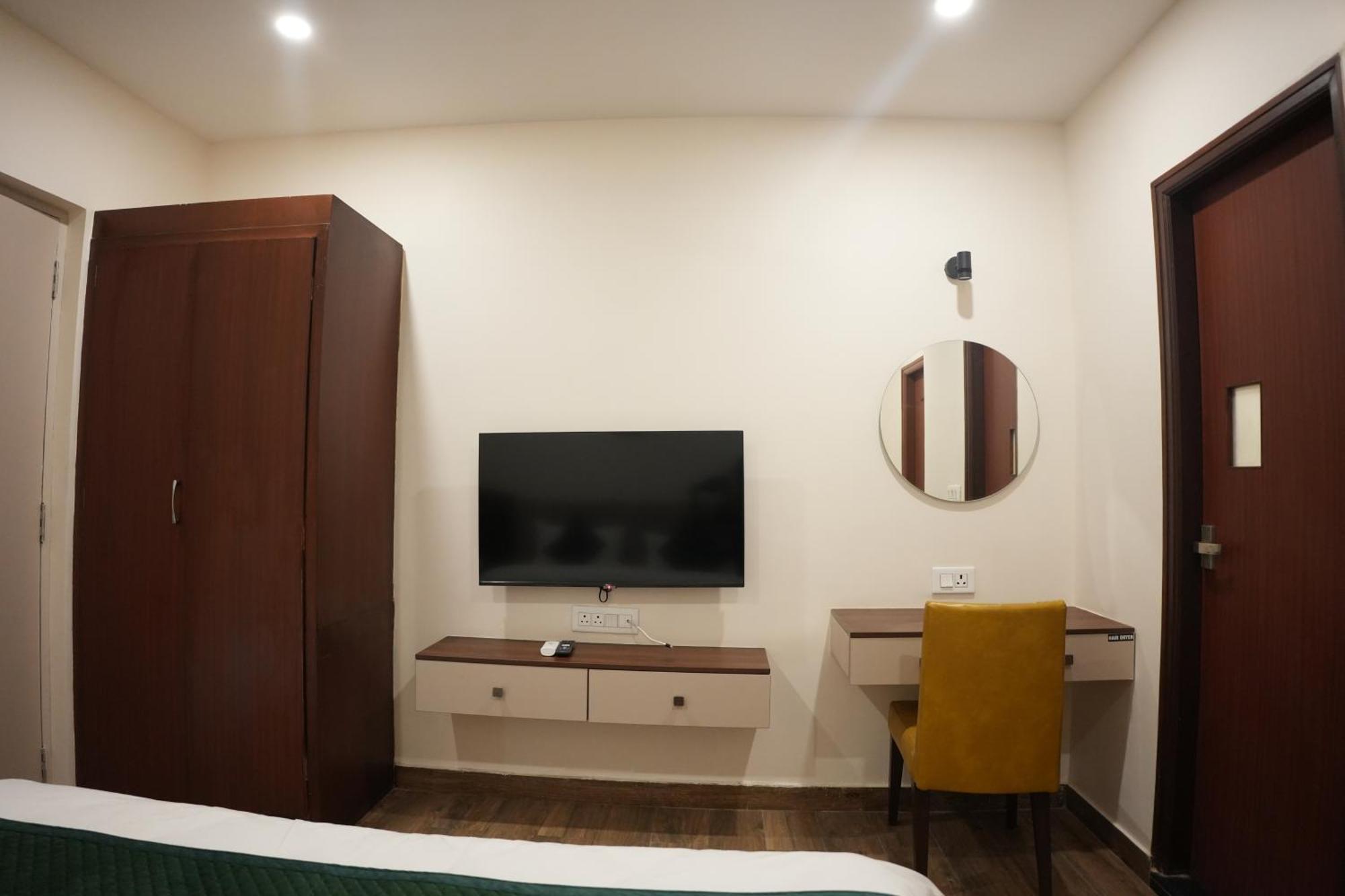 Ak Castle Hotel Bangalore