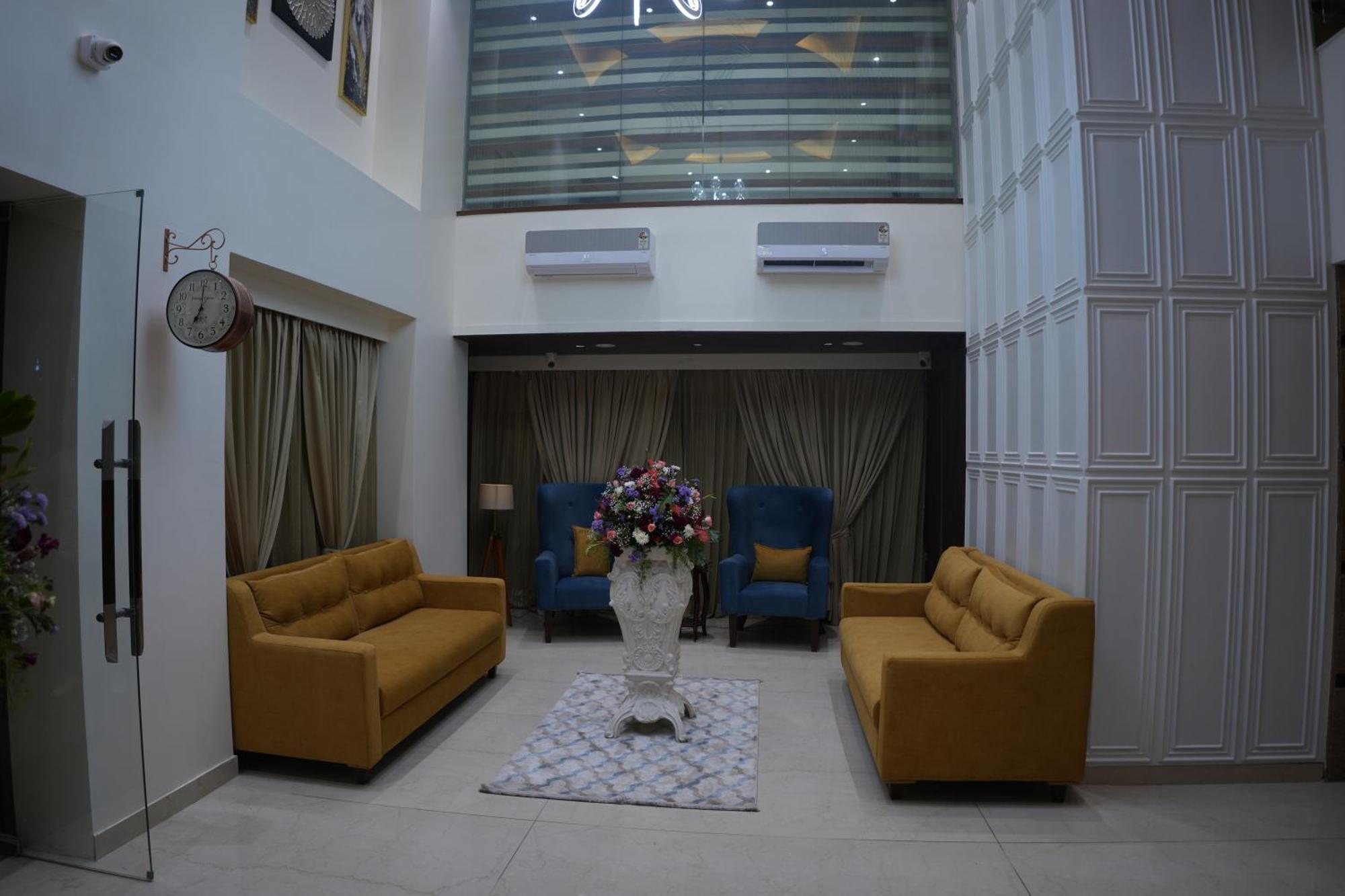 Ak Castle 3*