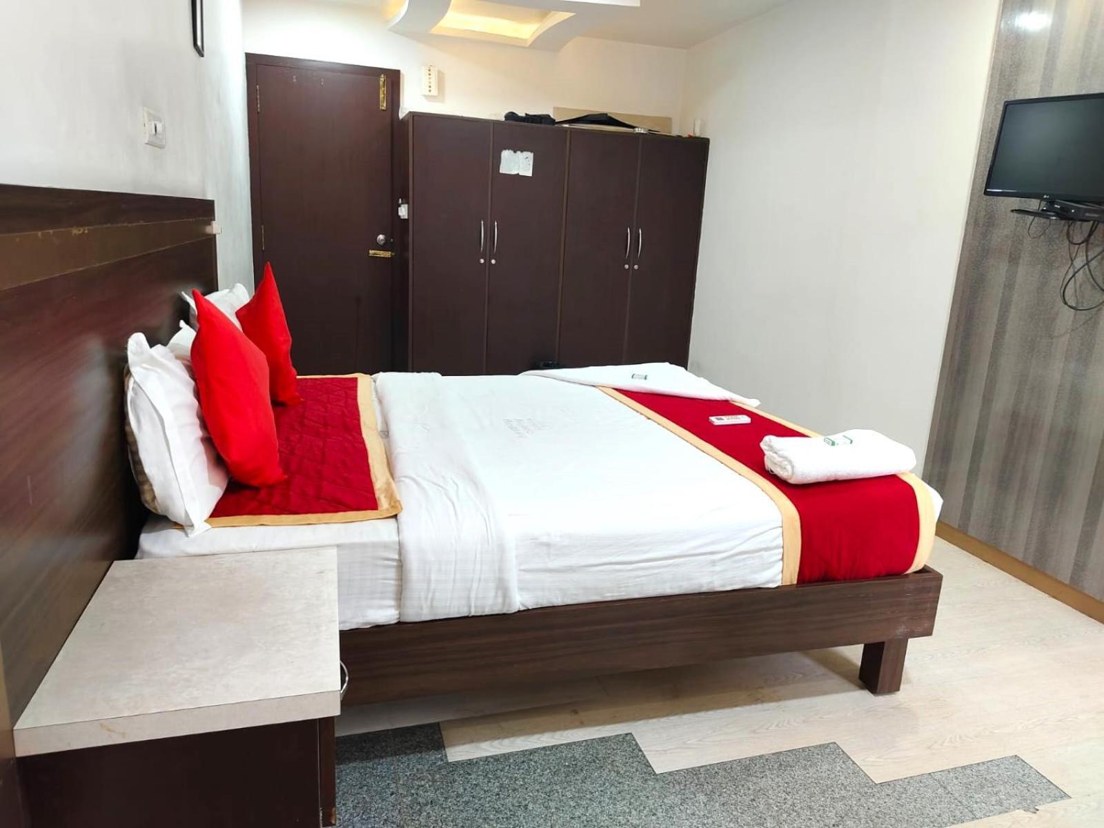 Malnad Residency Malleshwaram Hotel