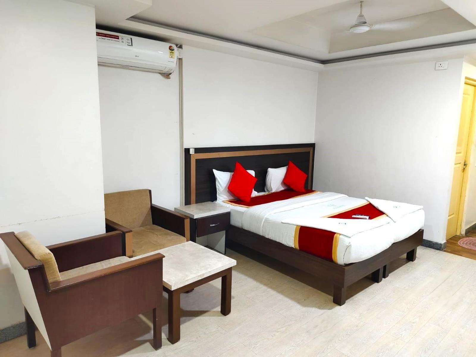 Hotel Malnad Residency Malleshwaram
