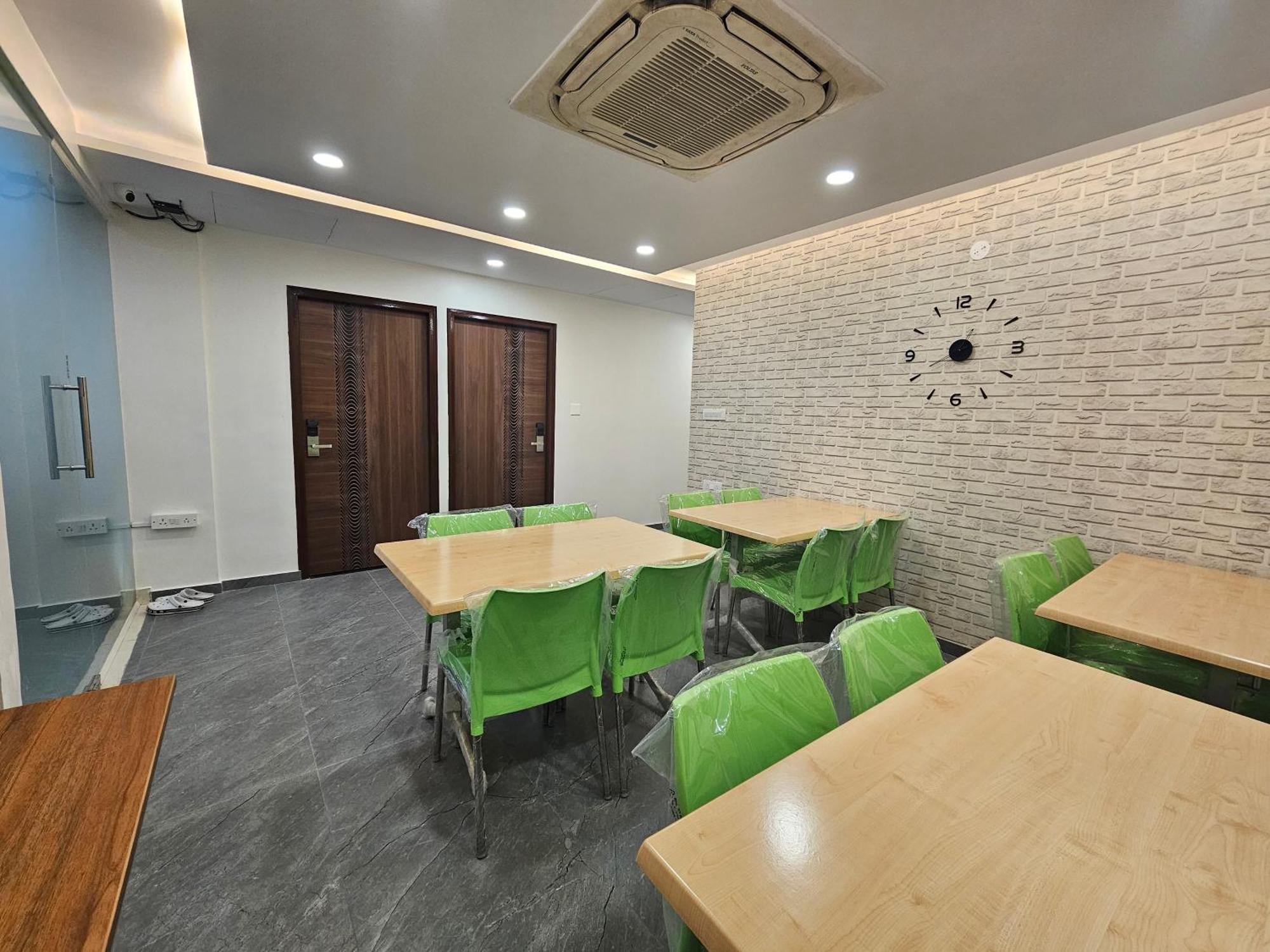 The Urban Nest 3* Bangalore