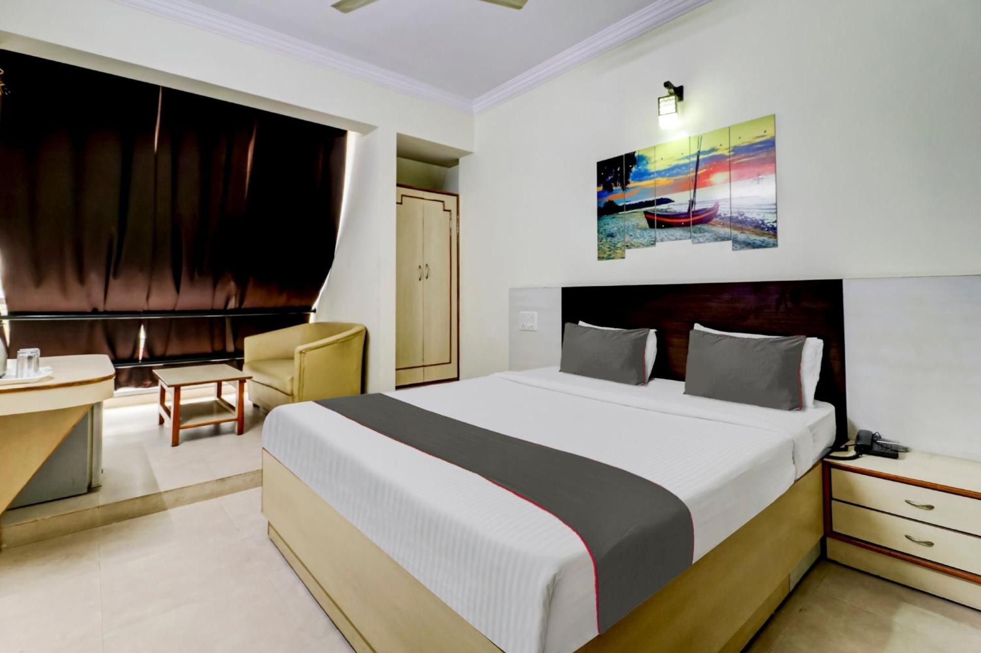 Collection O Madhura Residency Bangalore