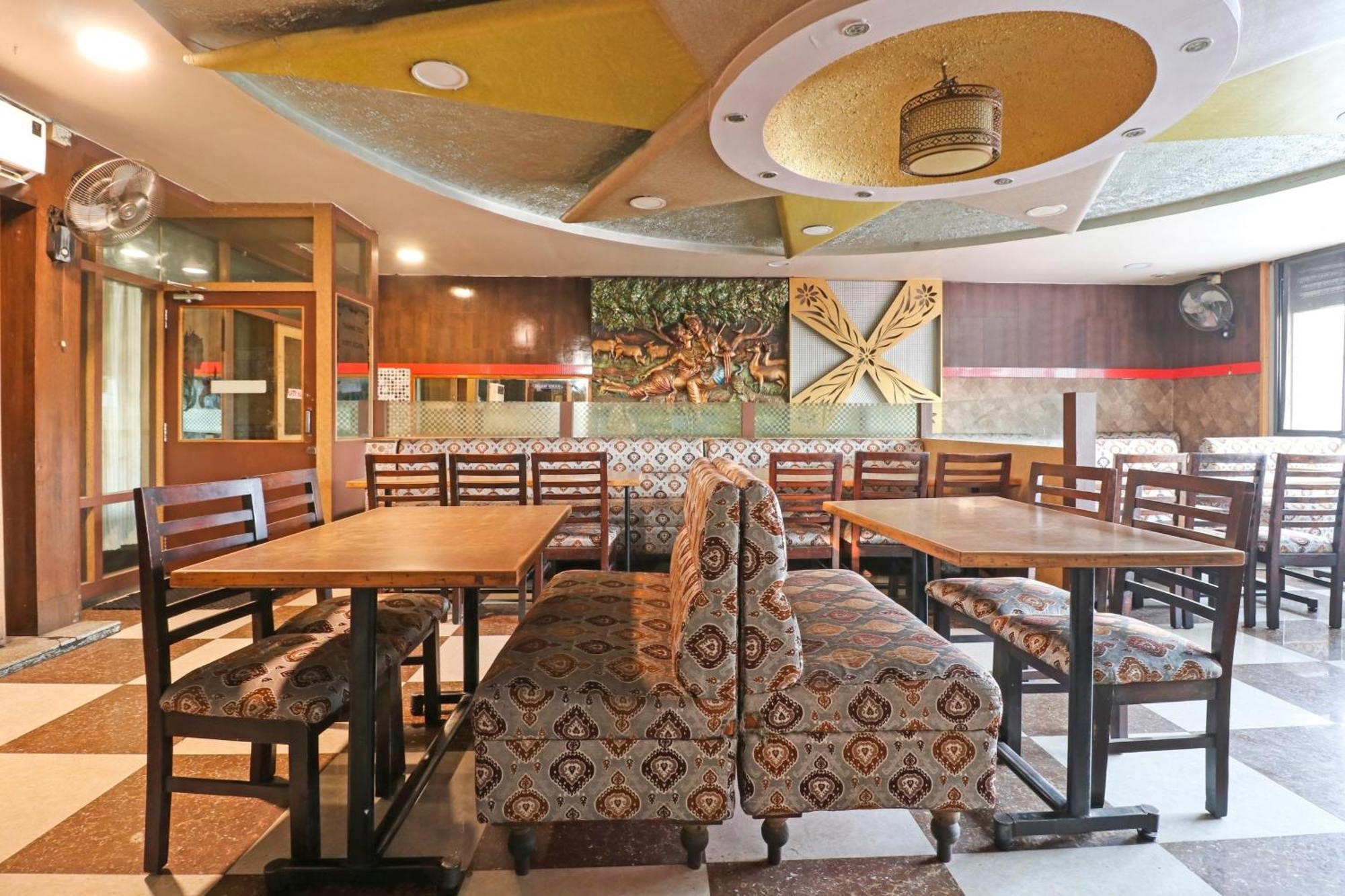 Collection O Madhura Residency Hotel 4*