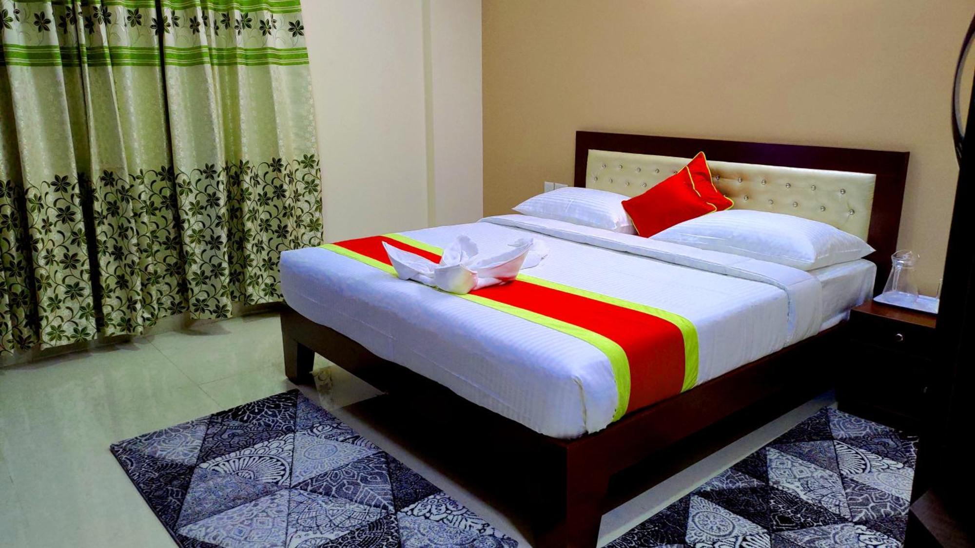 2 Bhk Or 3 Bhk It Corporate Service Manyata Tech Park Apartment *
