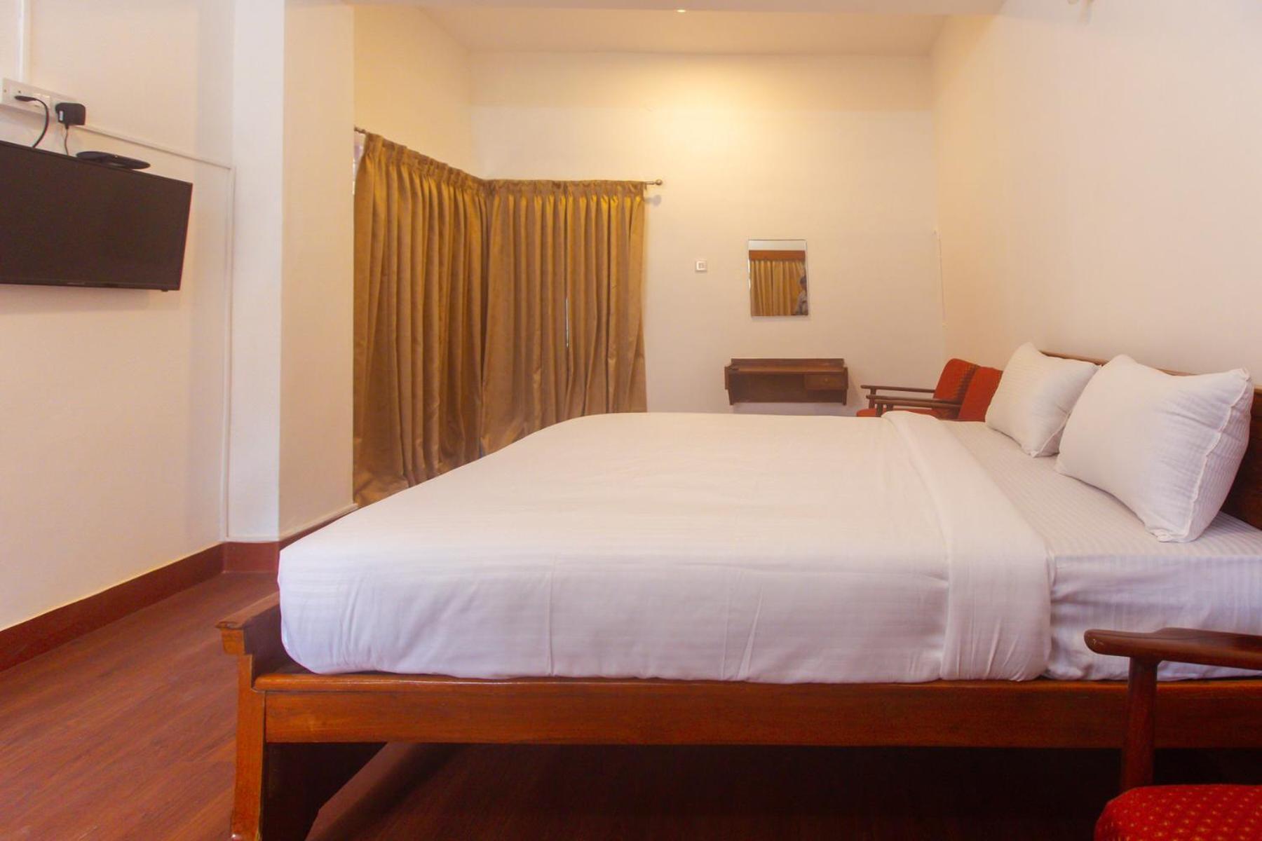 Sri Ramakrishna 4*