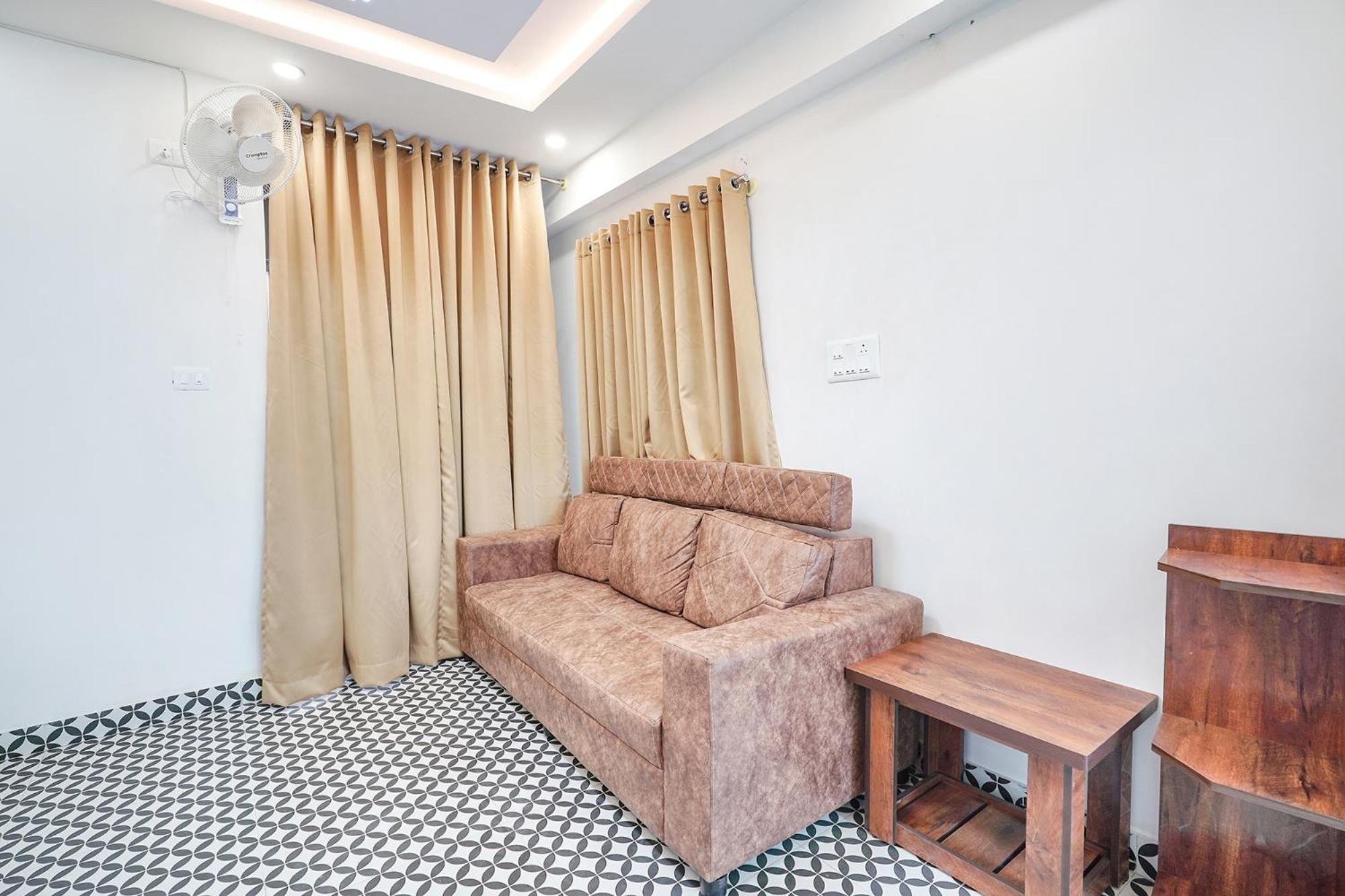 Fabhotel Redmoon Hotel 3*