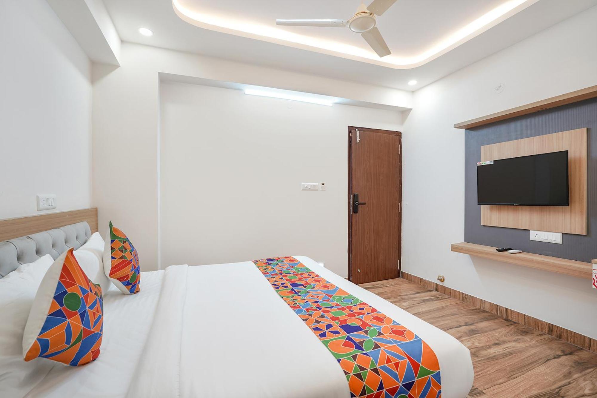Fabhotel Redmoon Bangalore