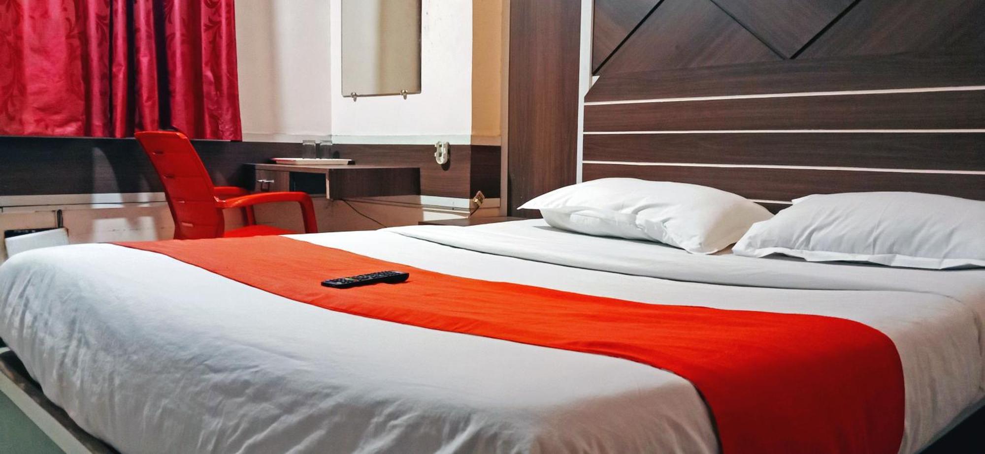Sri Sai Comforts Near Majestic Railway Station 2* Bangalore