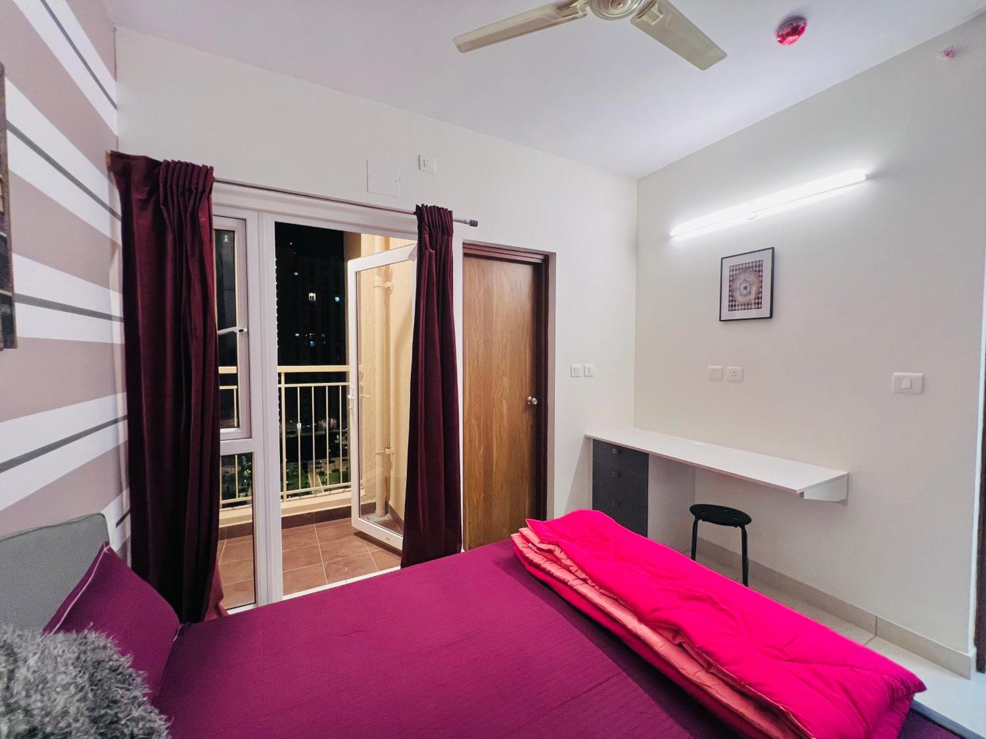 Apartment Pool View 2bhk Near Airport Bangalore