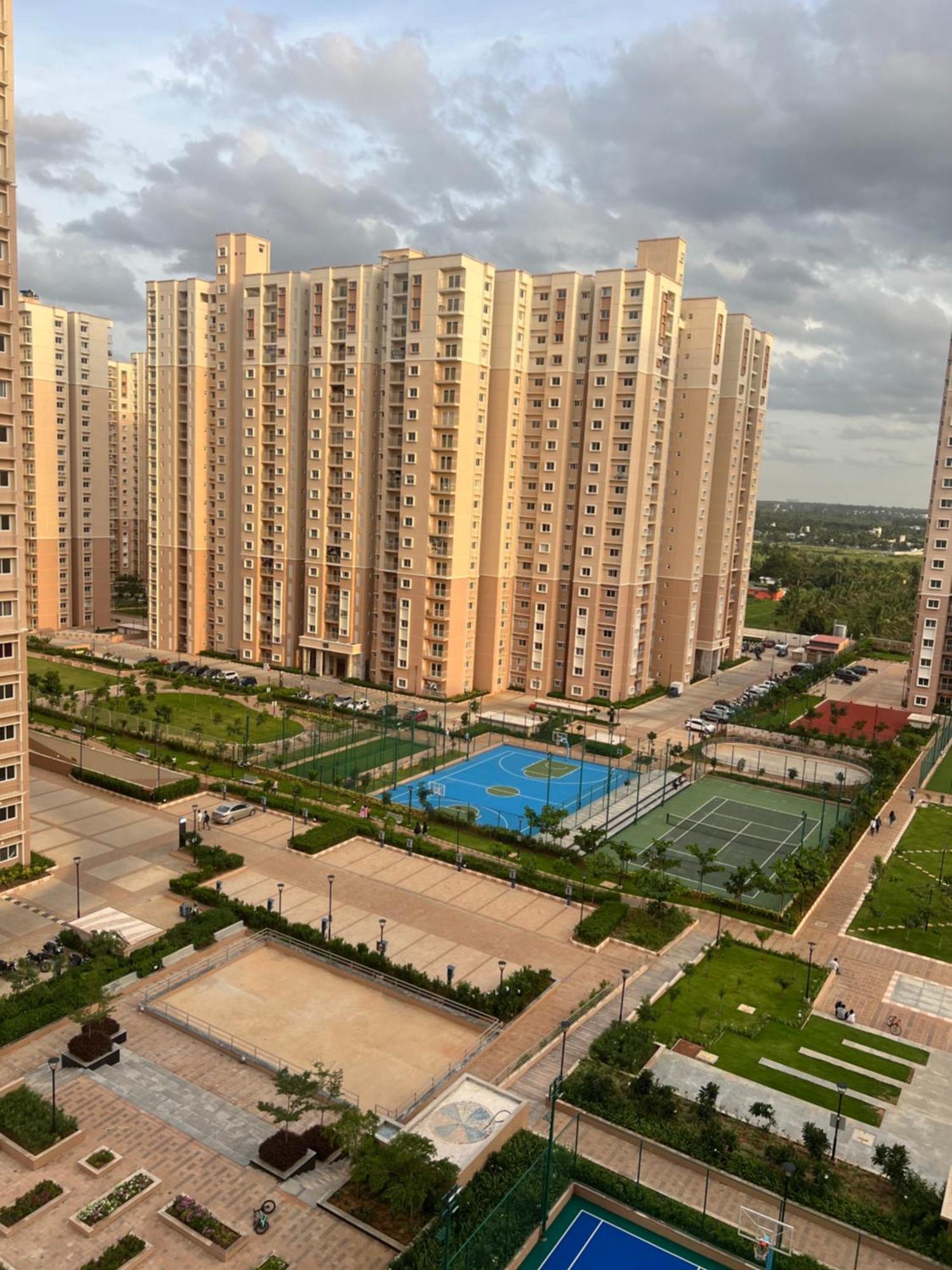 Apartment Pool View 2bhk Near Airport Bangalore