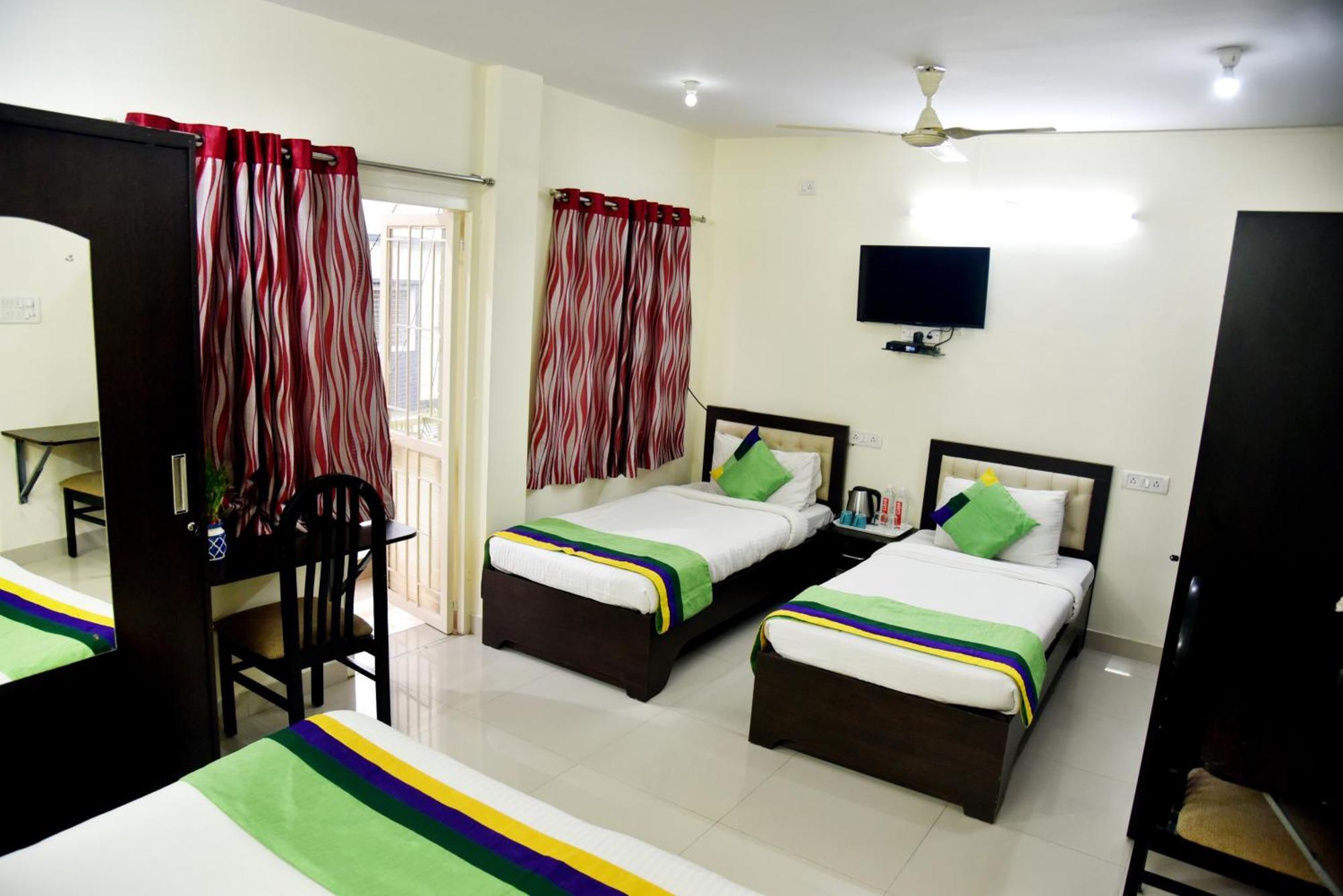 Hotel Elite 4 Koramangala 3*