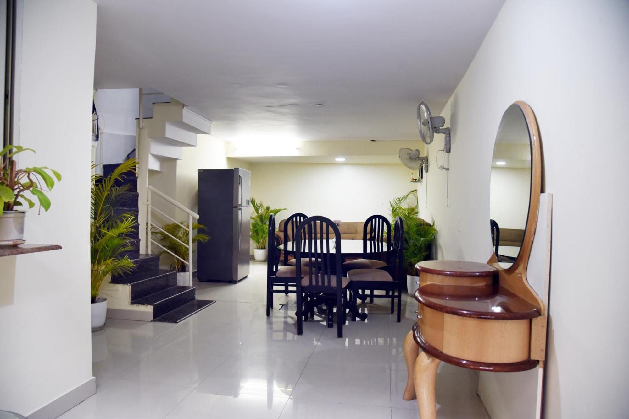 Hotel Elite 4 Koramangala 3*