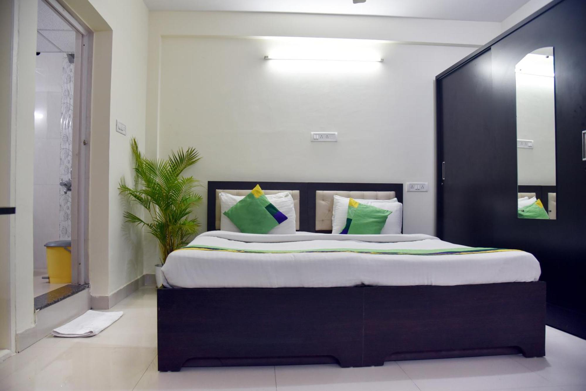 Elite 4 Koramangala Hotel Bangalore