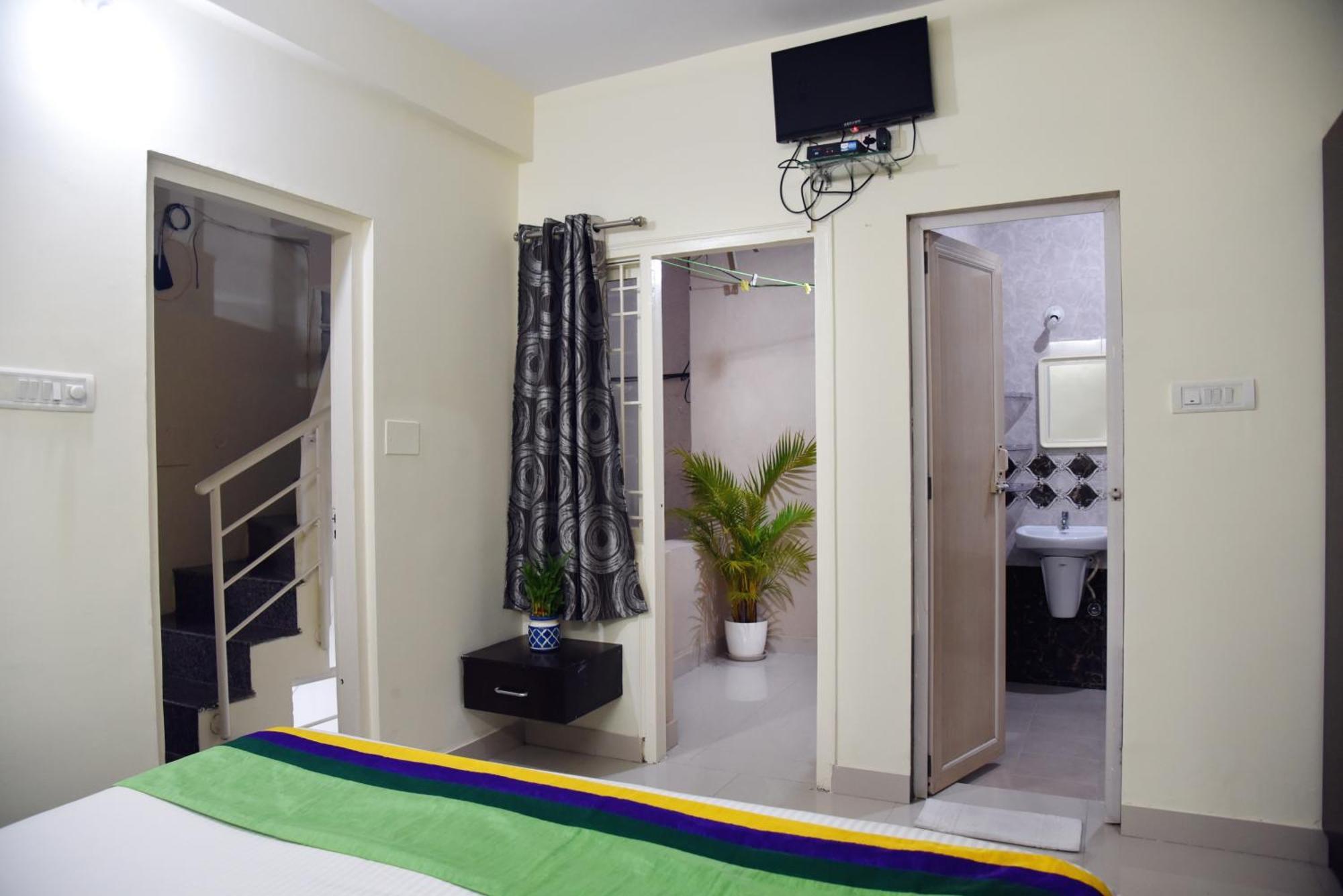 Elite 4 Koramangala Hotel Bangalore