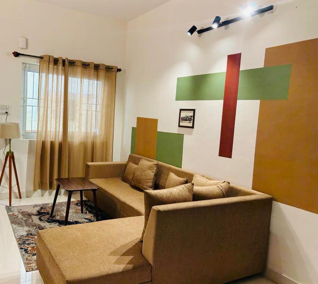 Saavn-hsr Sector 3 3 Min - Nift , 150 Mbps Wifi, Ac - Master Bedroom Bangalore