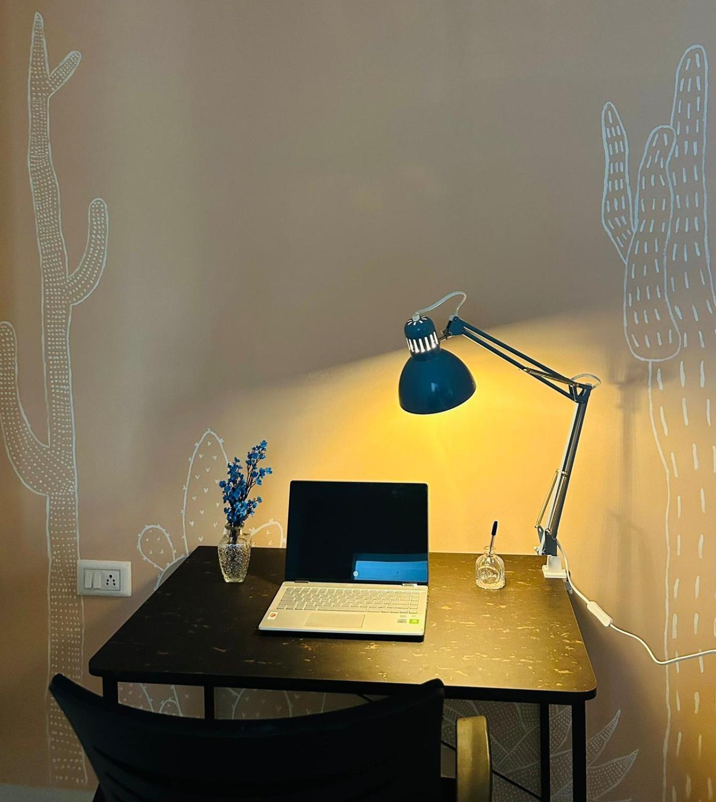 Saavn-hsr Sector 3 3 Min - Nift , 150 Mbps Wifi, Ac - Master Bedroom Apartment Bangalore