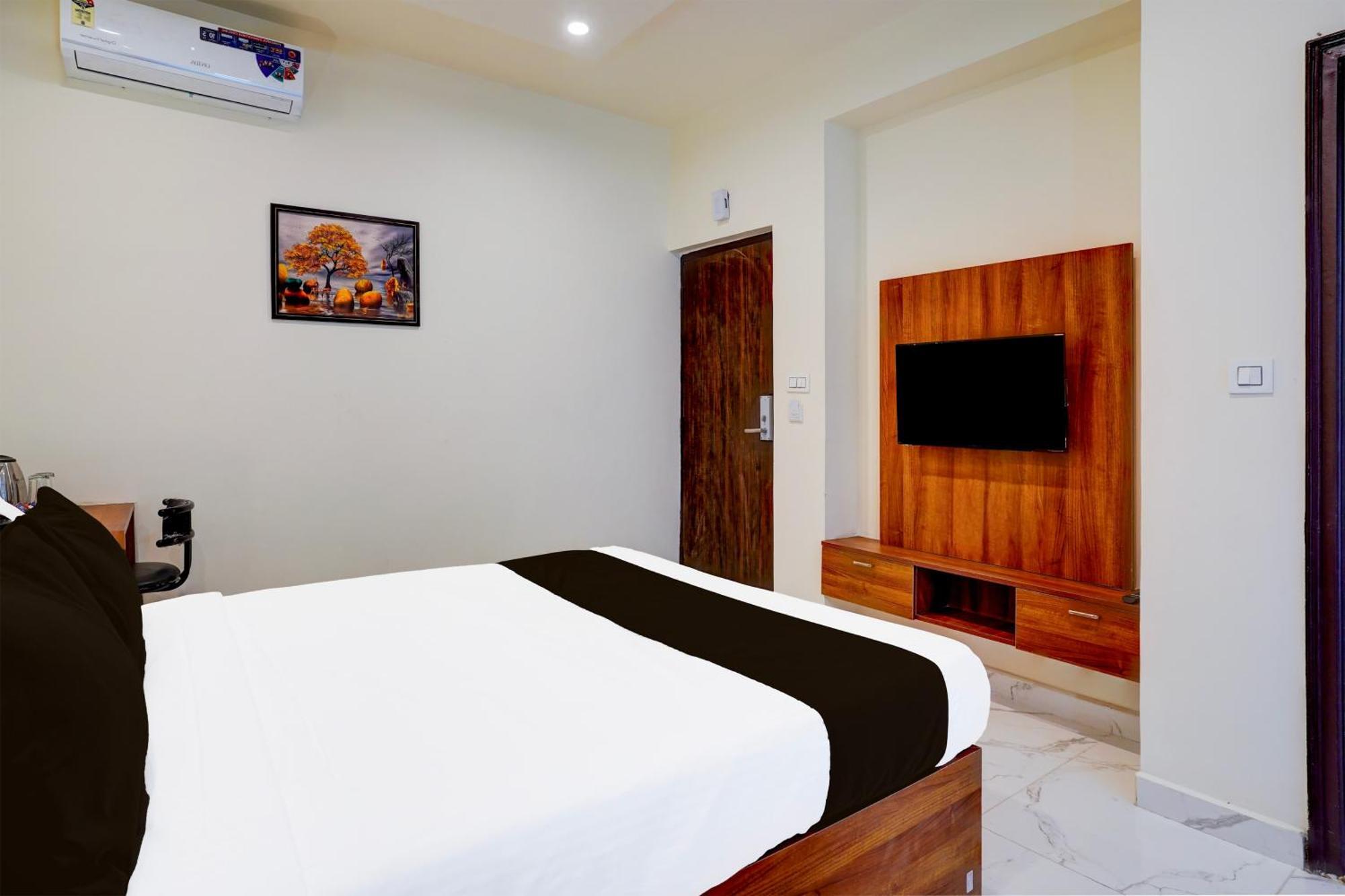 Super Townhouse Marathahalli Near Klm Fashion Mall 3*