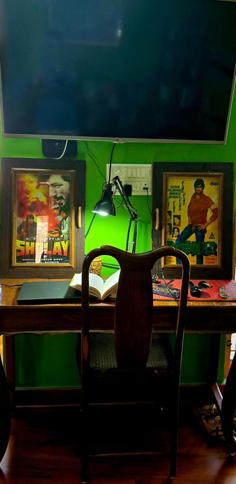Salaam Namaste Apartment