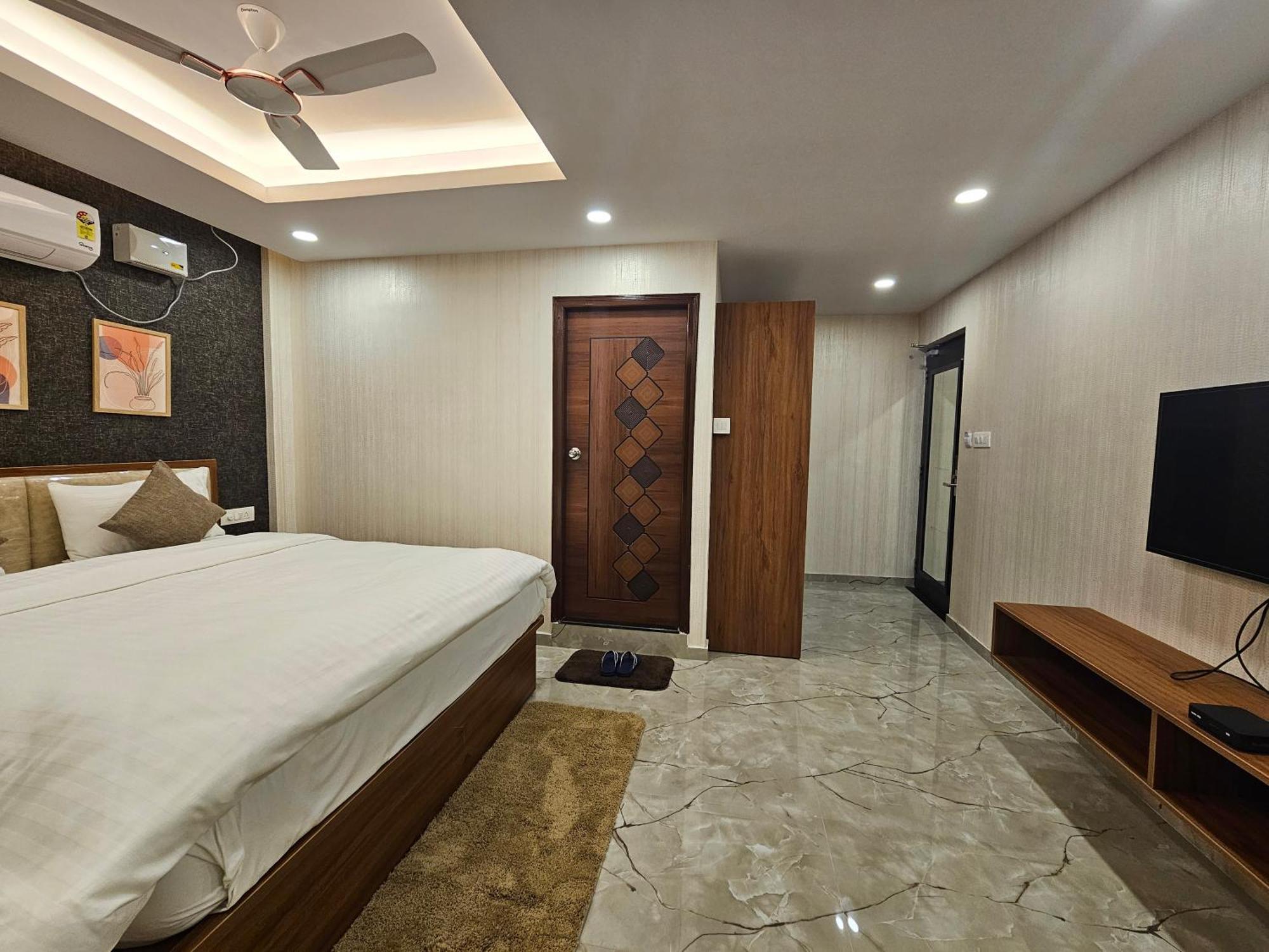 The Urban Nest Hotel 3*