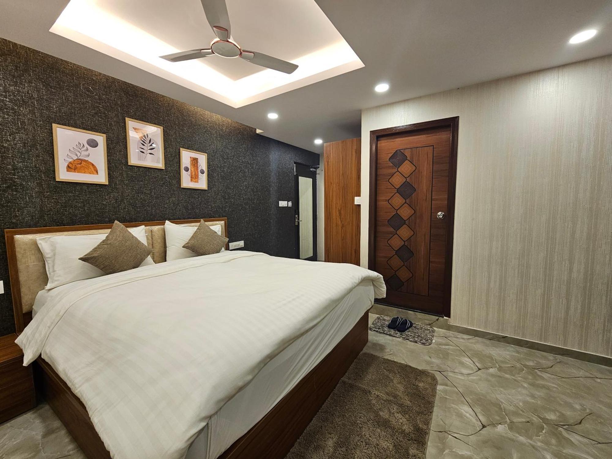 The Urban Nest 3*
