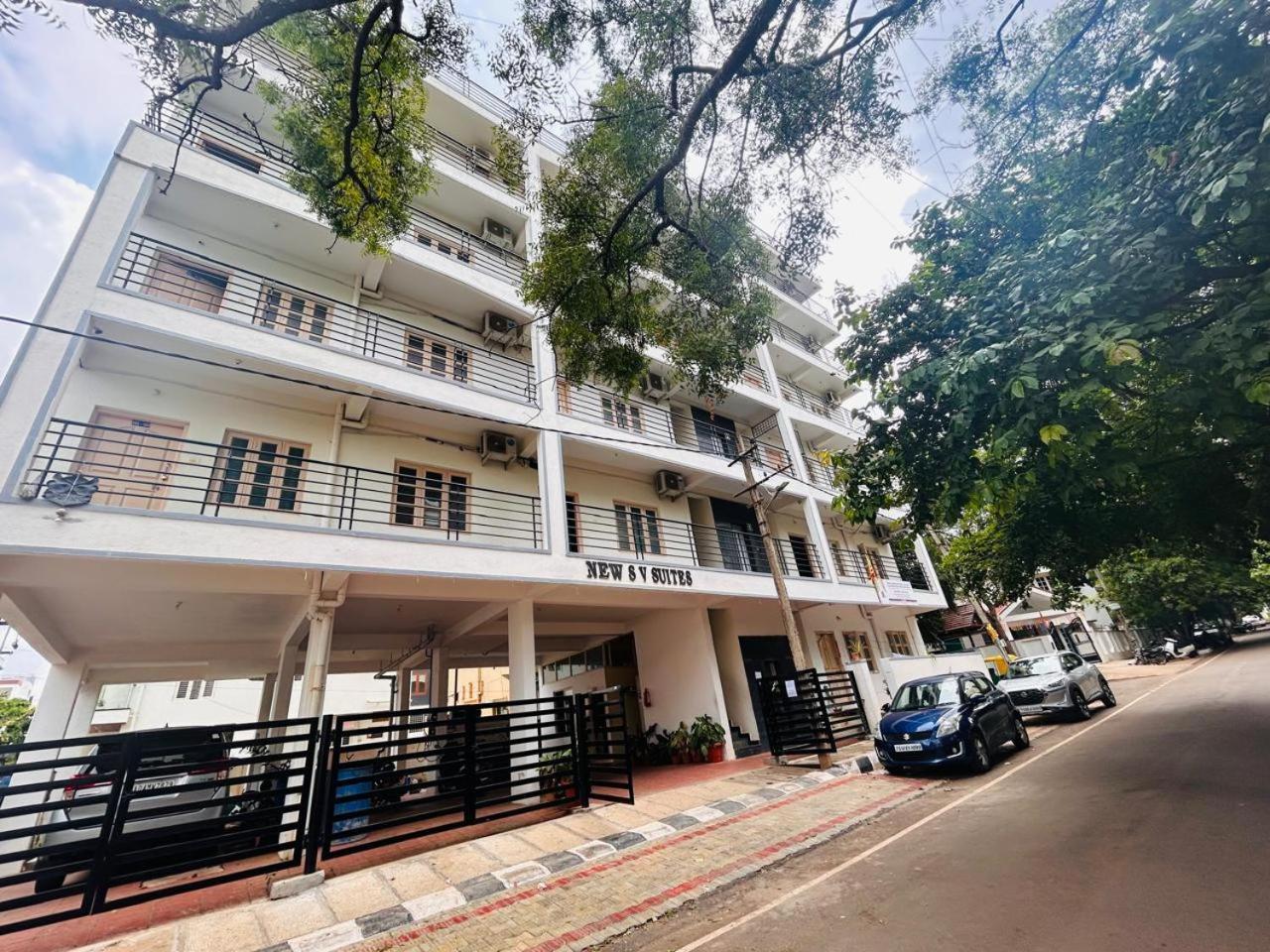 New S V Apartment *