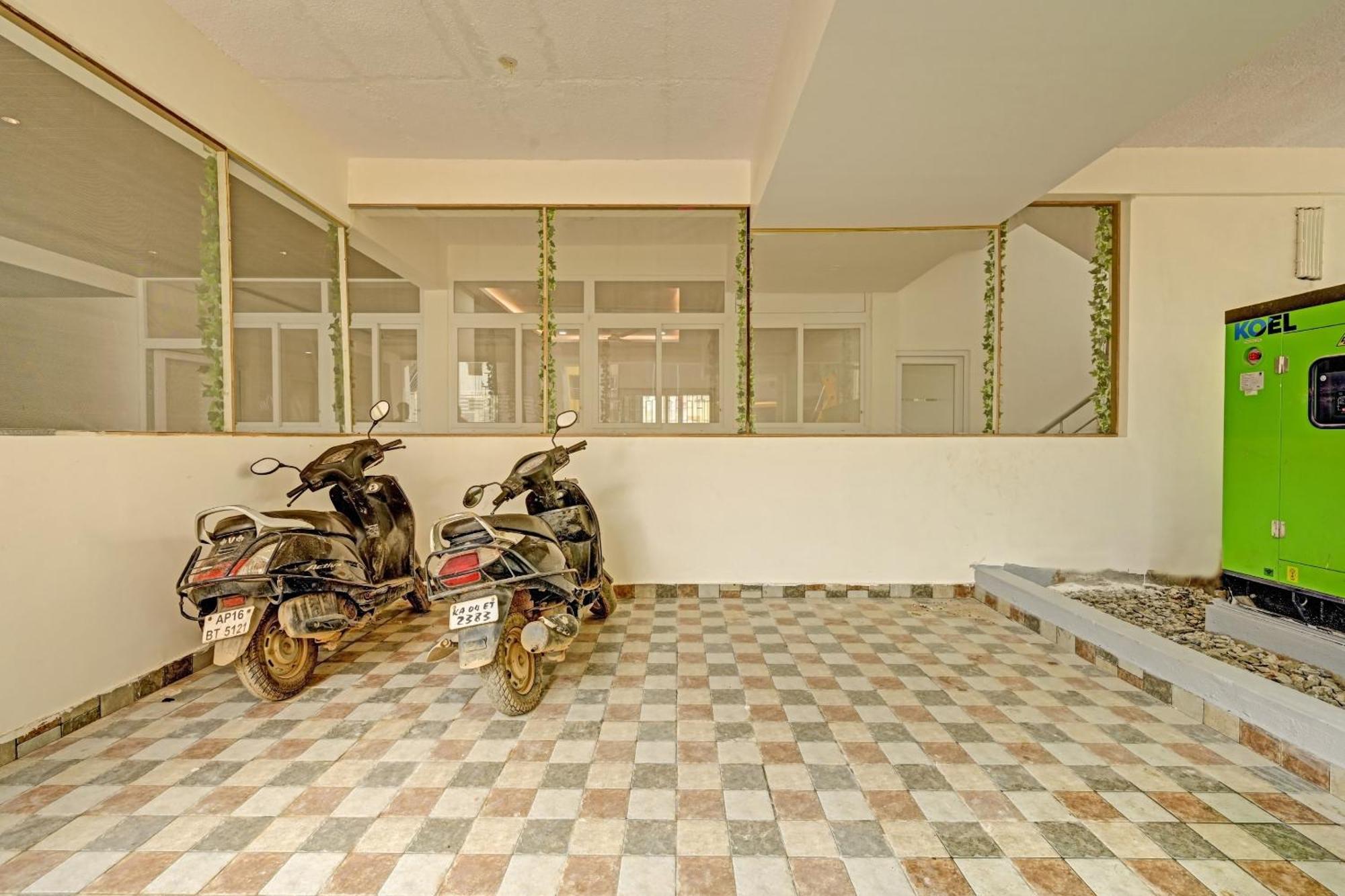 O Manyata Stay-in Hotel