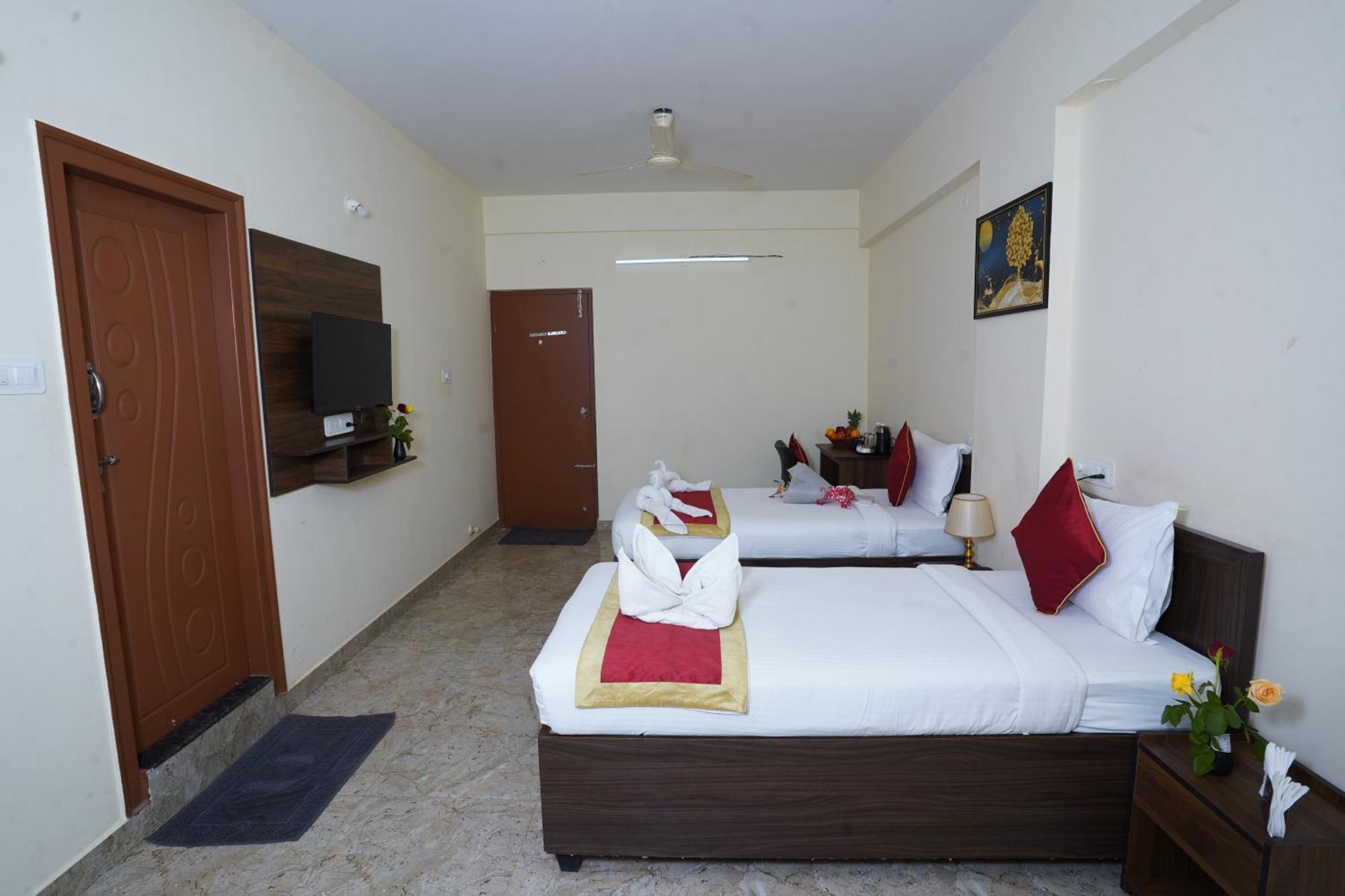 Sai Manyata Inn, Near Manyata Tech Park Hostel Bangalore