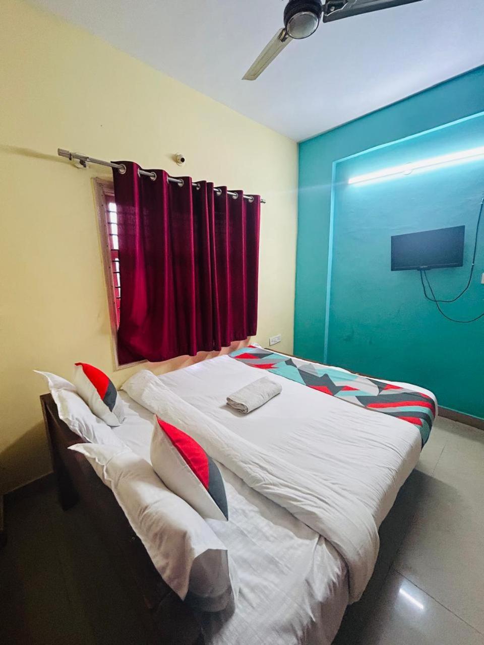 Apartment New S V *