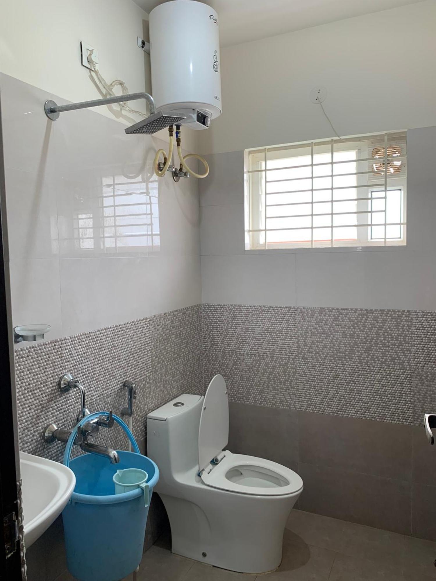 Sagar Niwas-1bhk And 2bhk Short Flats - Nh Hcl Ec Bommasandra Apartment