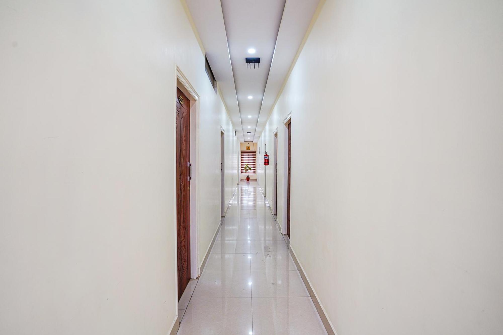 Fabhotel Partha Residency - Nr Iskcon Kr Puram