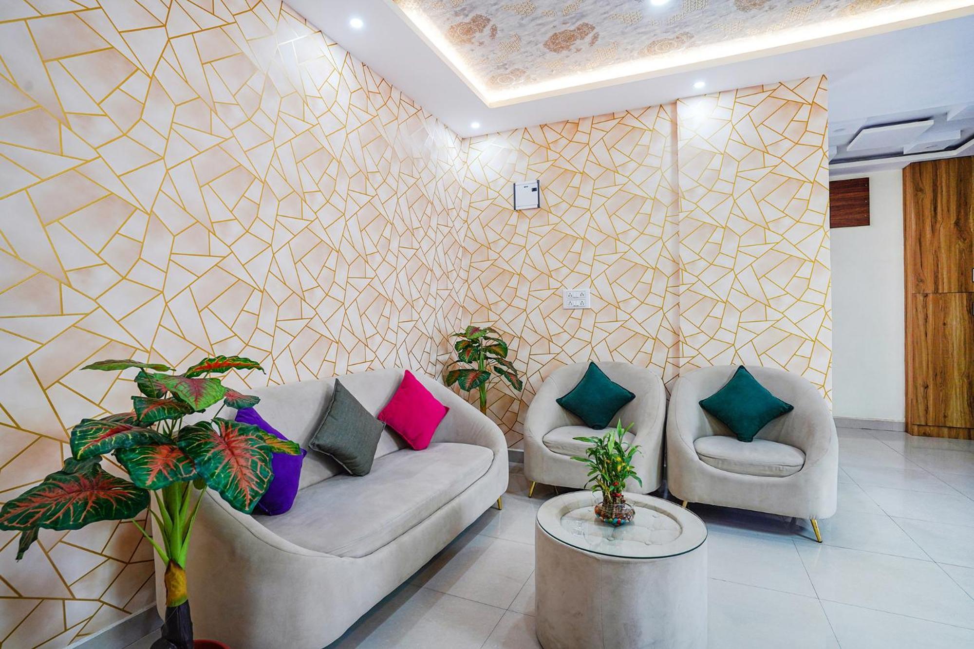 Fabhotel Partha Residency - Nr Iskcon Kr Puram 2*
