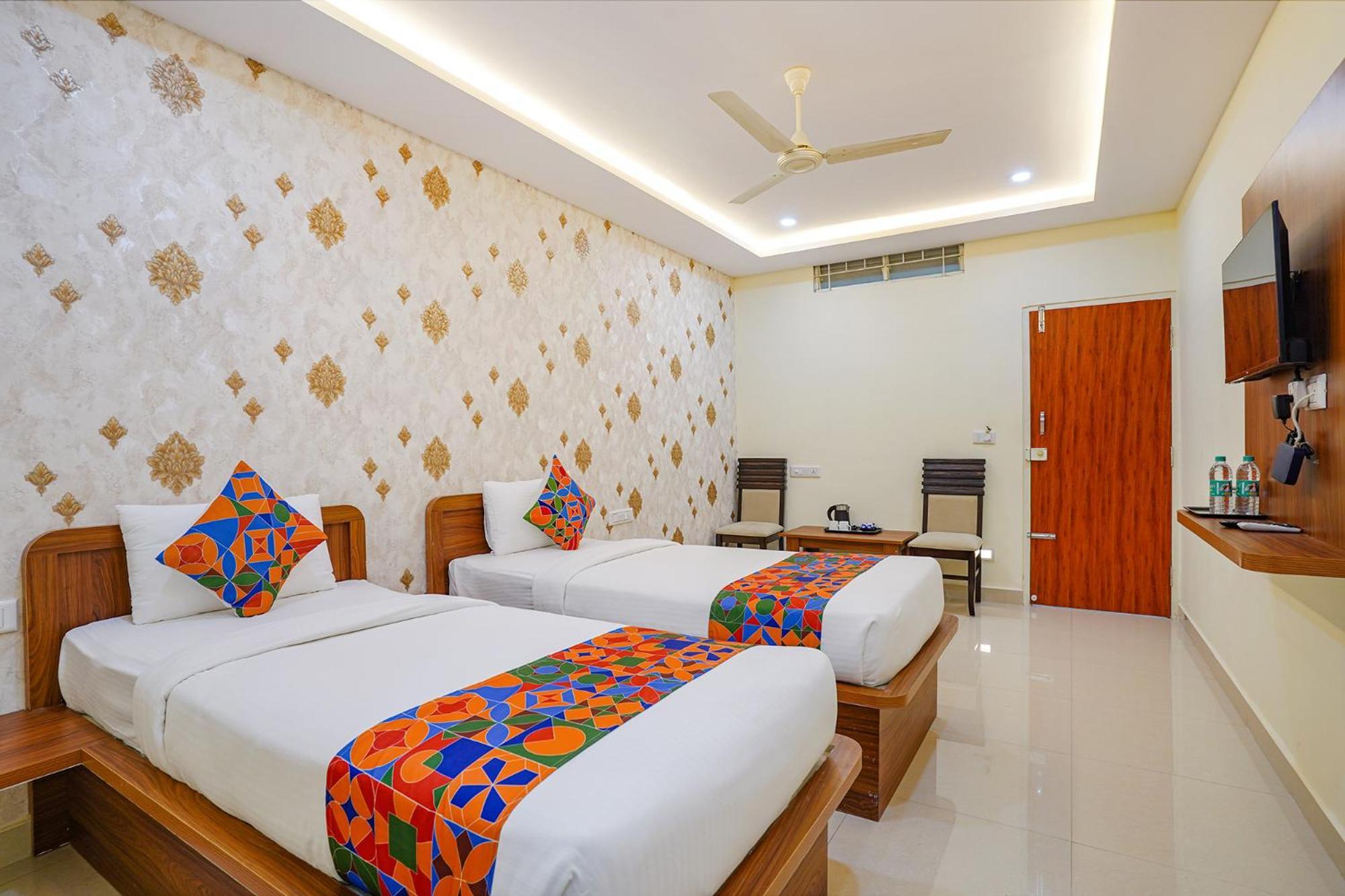 Fabhotel Partha Residency - Nr Iskcon Kr Puram Hotel 2*