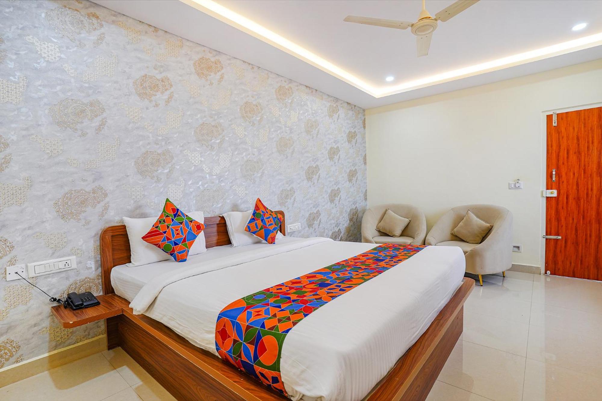 Fabhotel Partha Residency - Nr Iskcon Kr Puram Hotel Bangalore