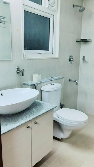Apartamento Luxurious 2bhk Flat At Bhartiya City And Manyata Tech Park *