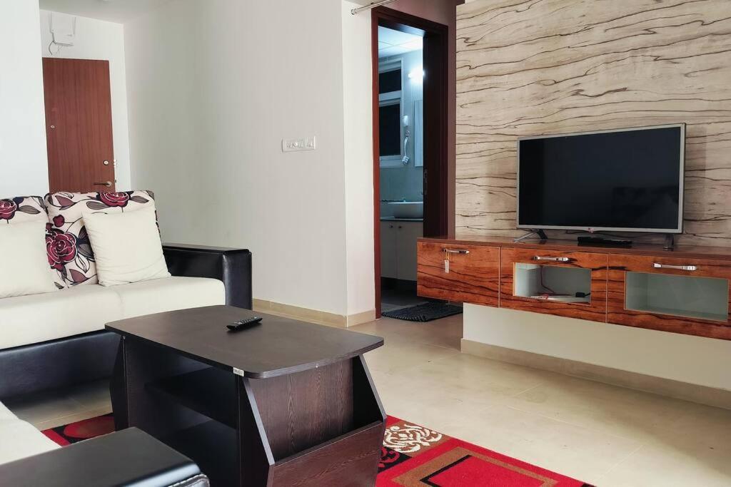 Luxurious 2bhk Flat At Bhartiya City And Manyata Tech Park Bangalore