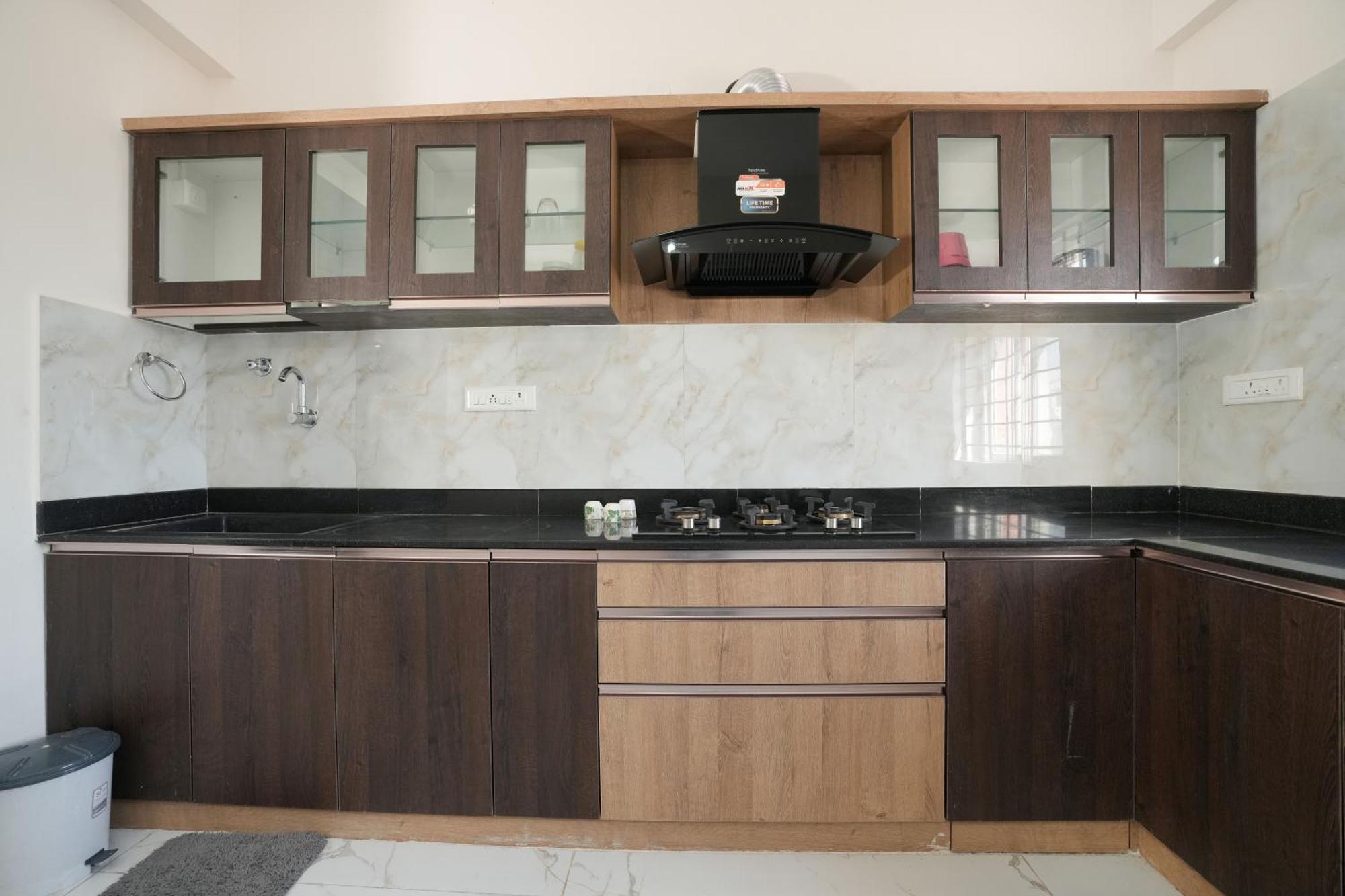 Premium Two Bedroom Apartment *