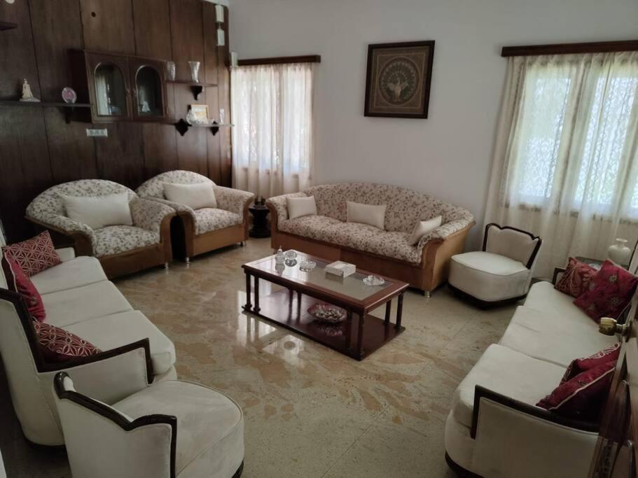 Welcoming 3-bedroom In *