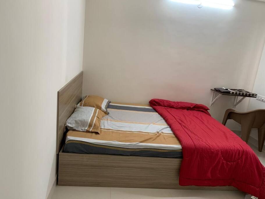 Viks - 3bhk Apartment