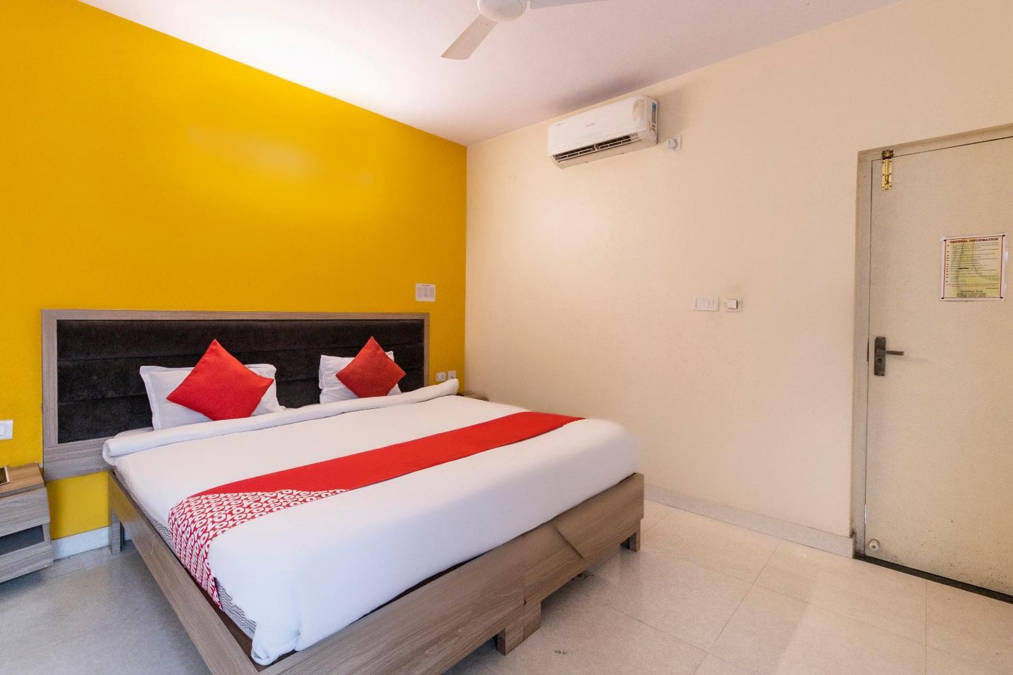 O Golden Near Cubbon Park 3* Bangalore