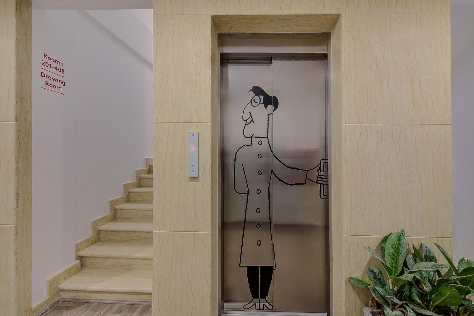Townhouse Global Wings Near Sri Amruth Chithra Mandira Hotel 4*