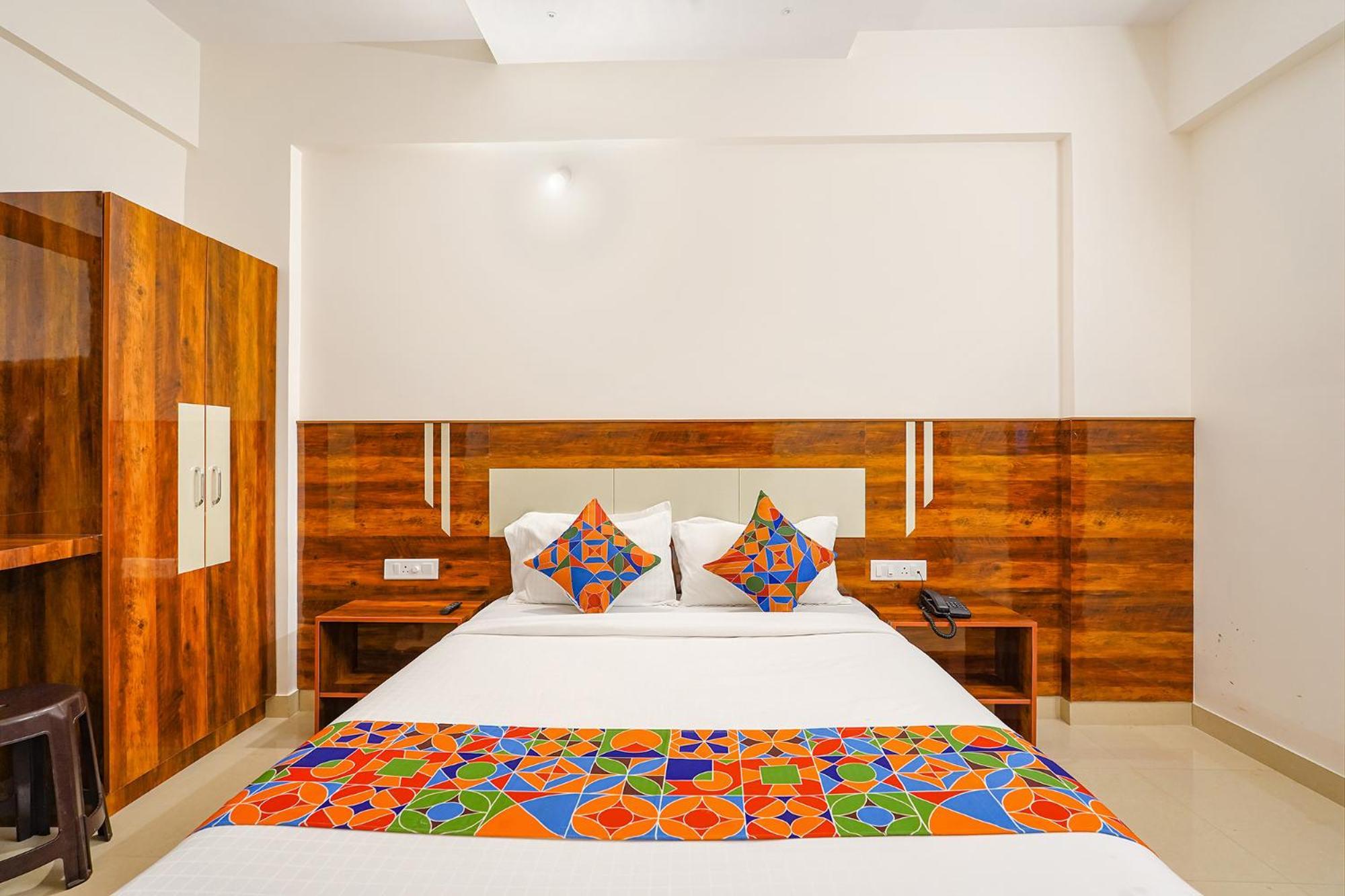 Hotel Fabhotel Residency - Nr Biec - International Exhibition Centre 3*