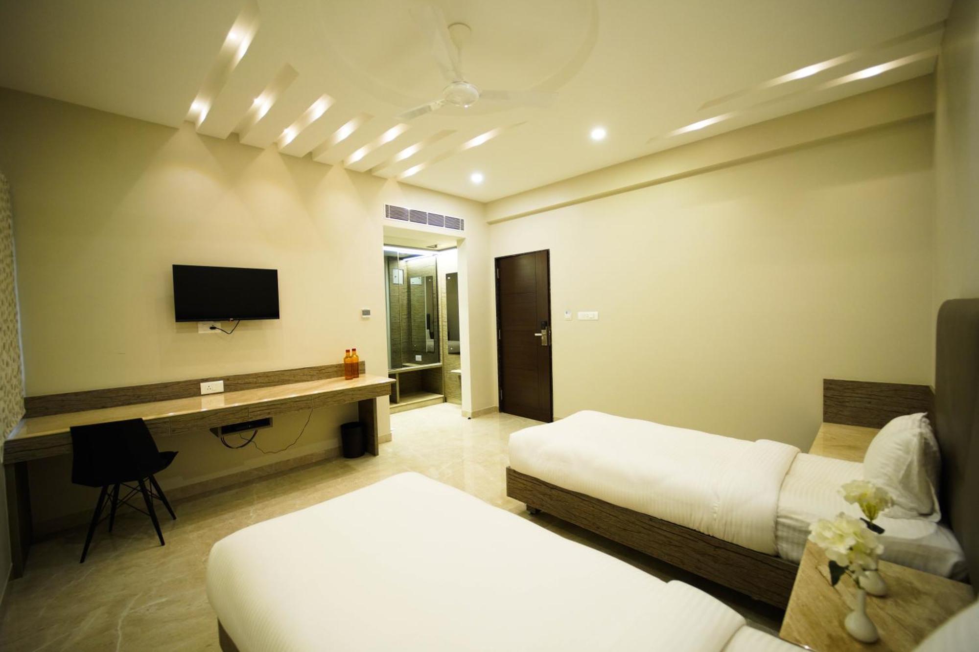Sun Shine Hotel