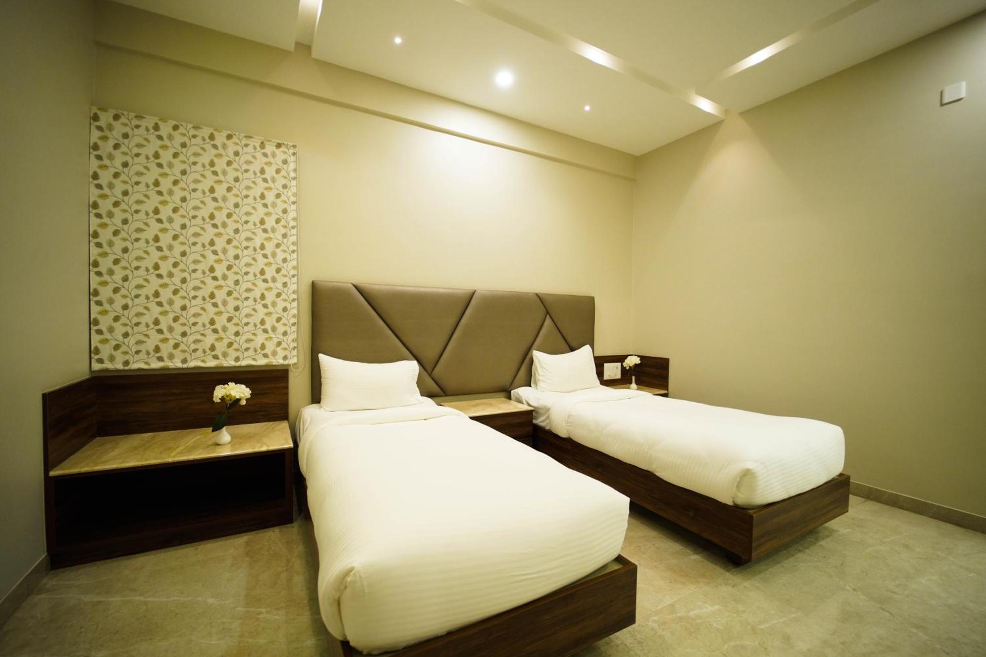 Hotel Sun Shine 3*