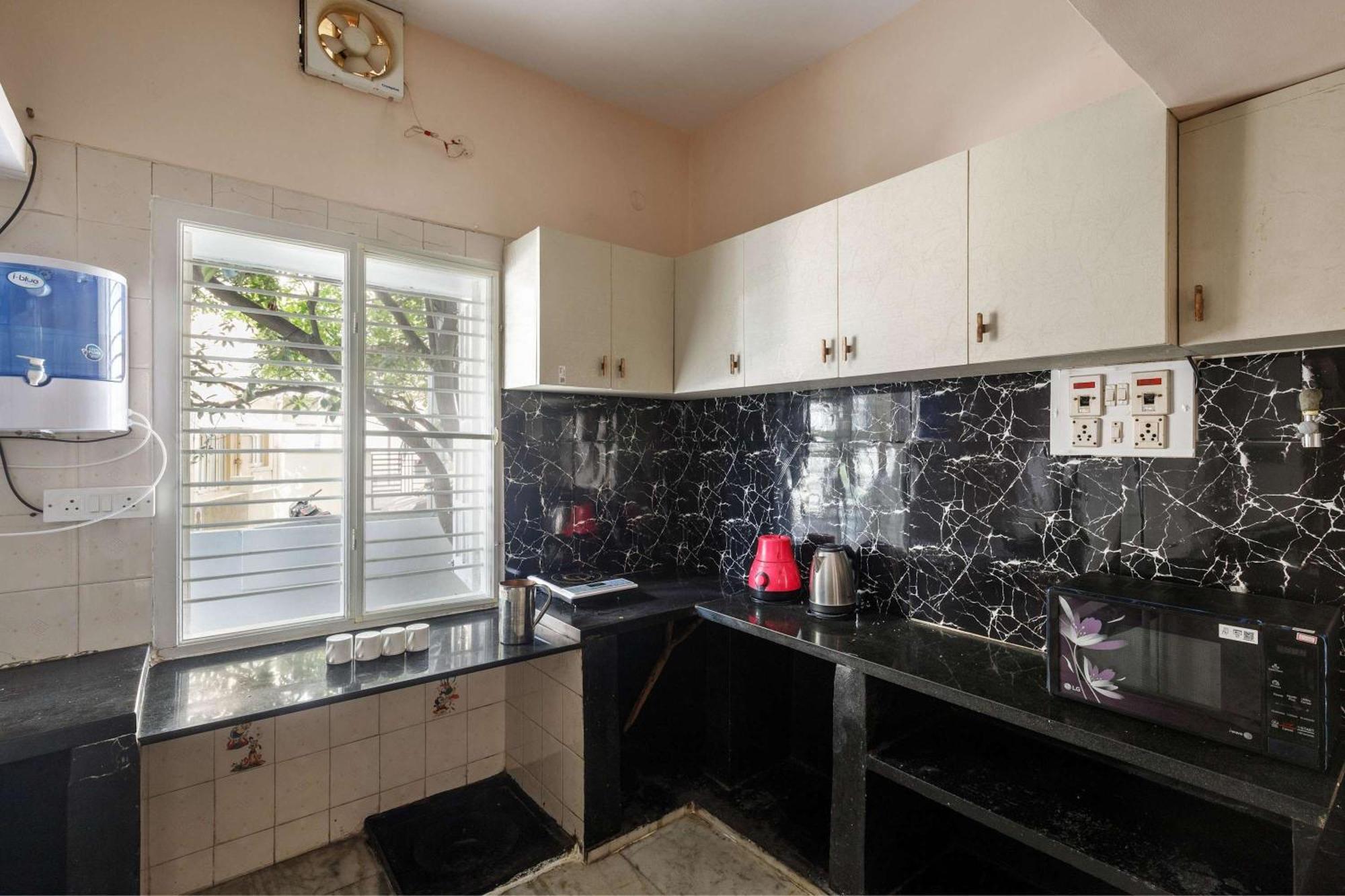 Apartment Parimala Residency