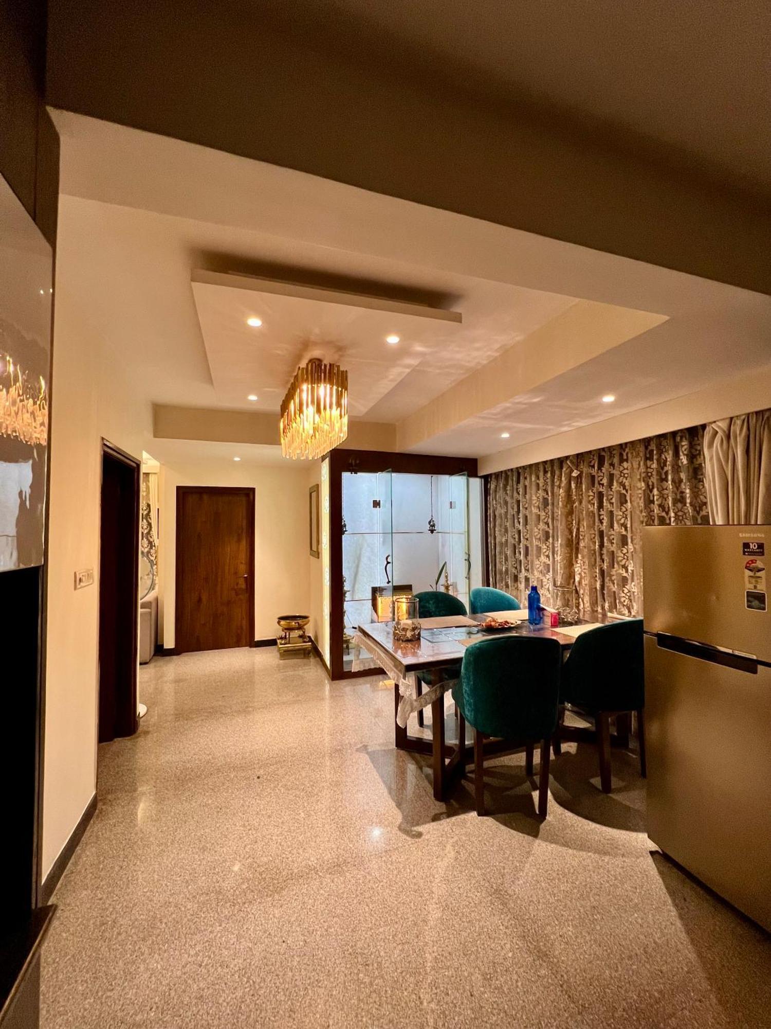 Apartment 4bhk Penthouse In *